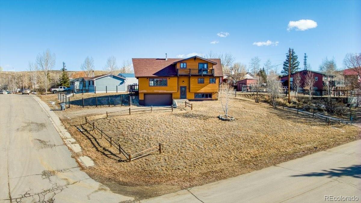200 18th street, Kremmling sold home. Closed on 2025-06-02 for $649,000.