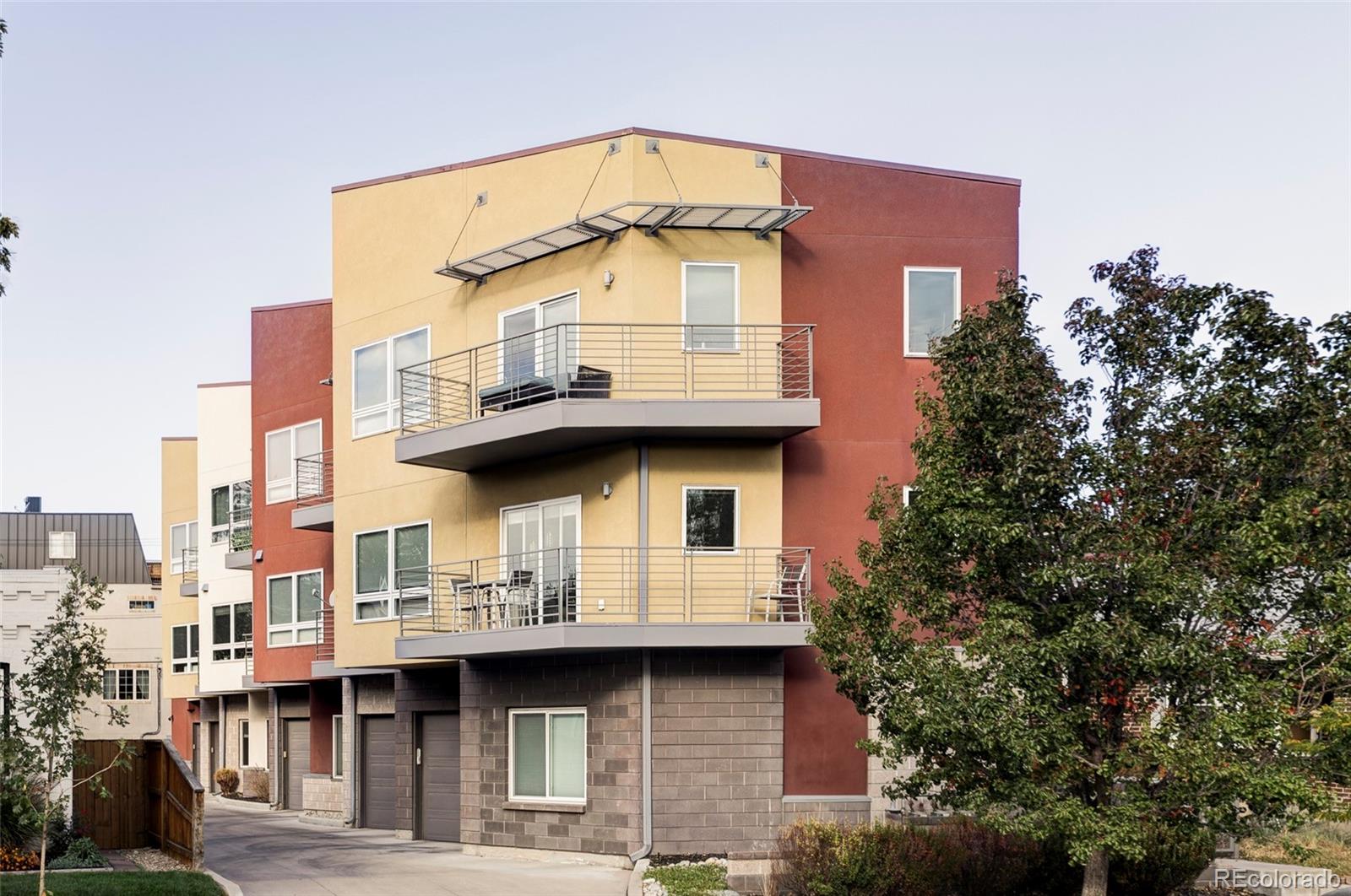 947 S Washington Street, denver MLS: 7917821 Beds: 3 Baths: 3 Price: $775,000