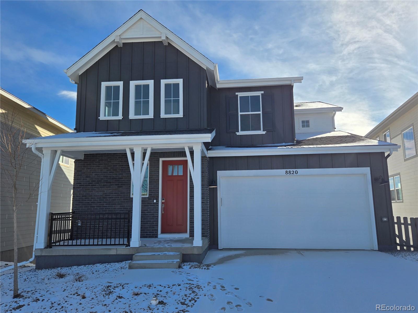 8820 whiteclover street, Littleton sold home. Closed on 2025-05-14 for $703,990.