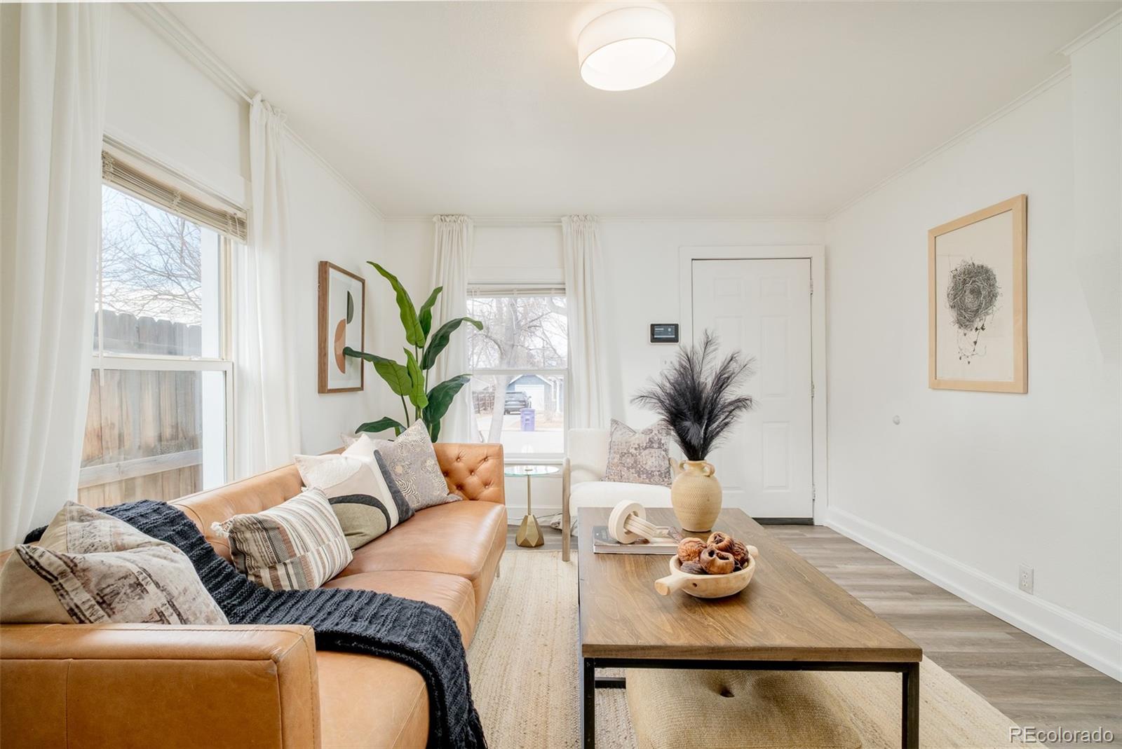 2774 W Irvington Place, denver MLS: 1530627 Beds: 3 Baths: 2 Price: $560,000