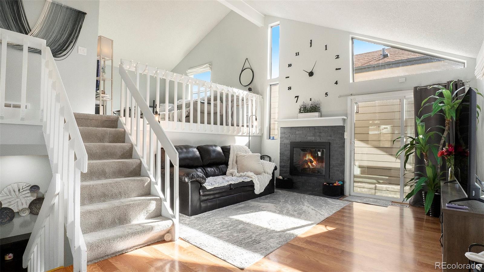 972 S Zeno Way, aurora MLS: 4921468 Beds: 4 Baths: 3 Price: $378,000