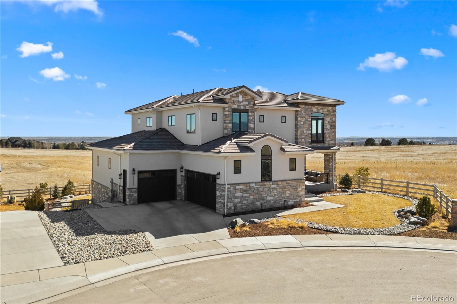 15322 irving court, Broomfield sold home. Closed on 2025-06-06 for $2,350,000.