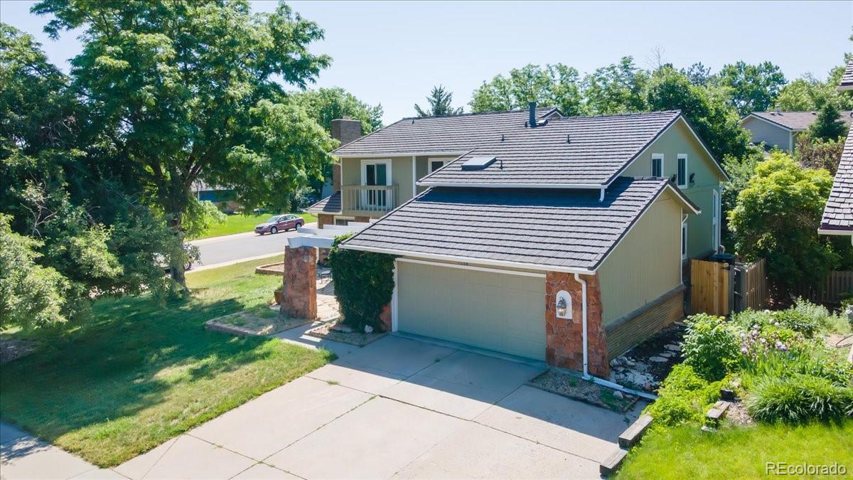 Columbine Knolls South Littleton Home | MLS #: 16945187118 W Elmhurst Avenue, Littleton Beds: 4 Baths: 4 Price: $750,000