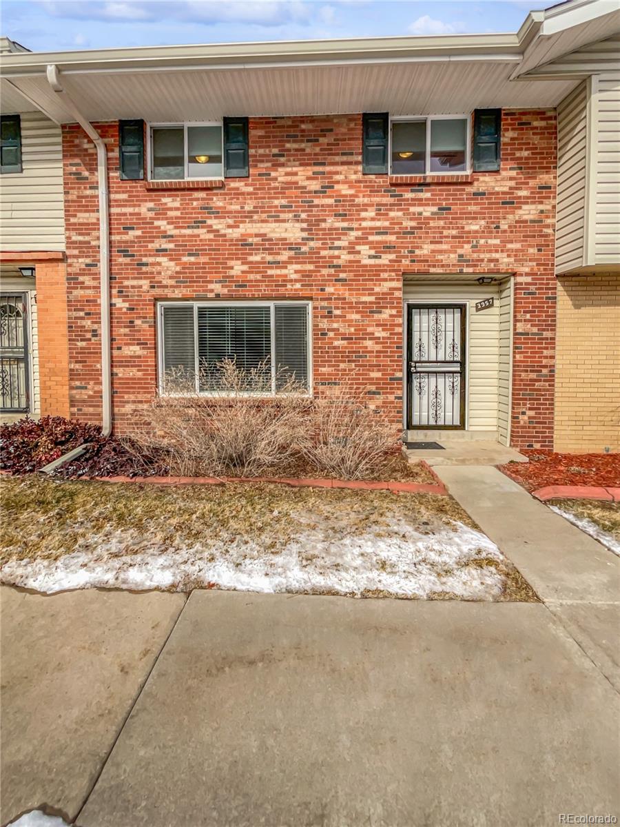3957 s boston street, denver sold home. Closed on 2025-07-11 for $360,000.