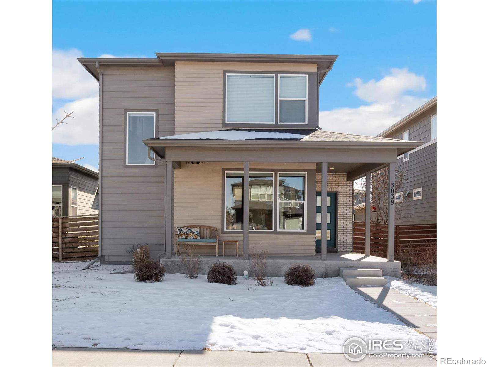 3039  Sykes Drive, fort collins MLS: 4567891026977 Beds: 4 Baths: 4 Price: $635,000