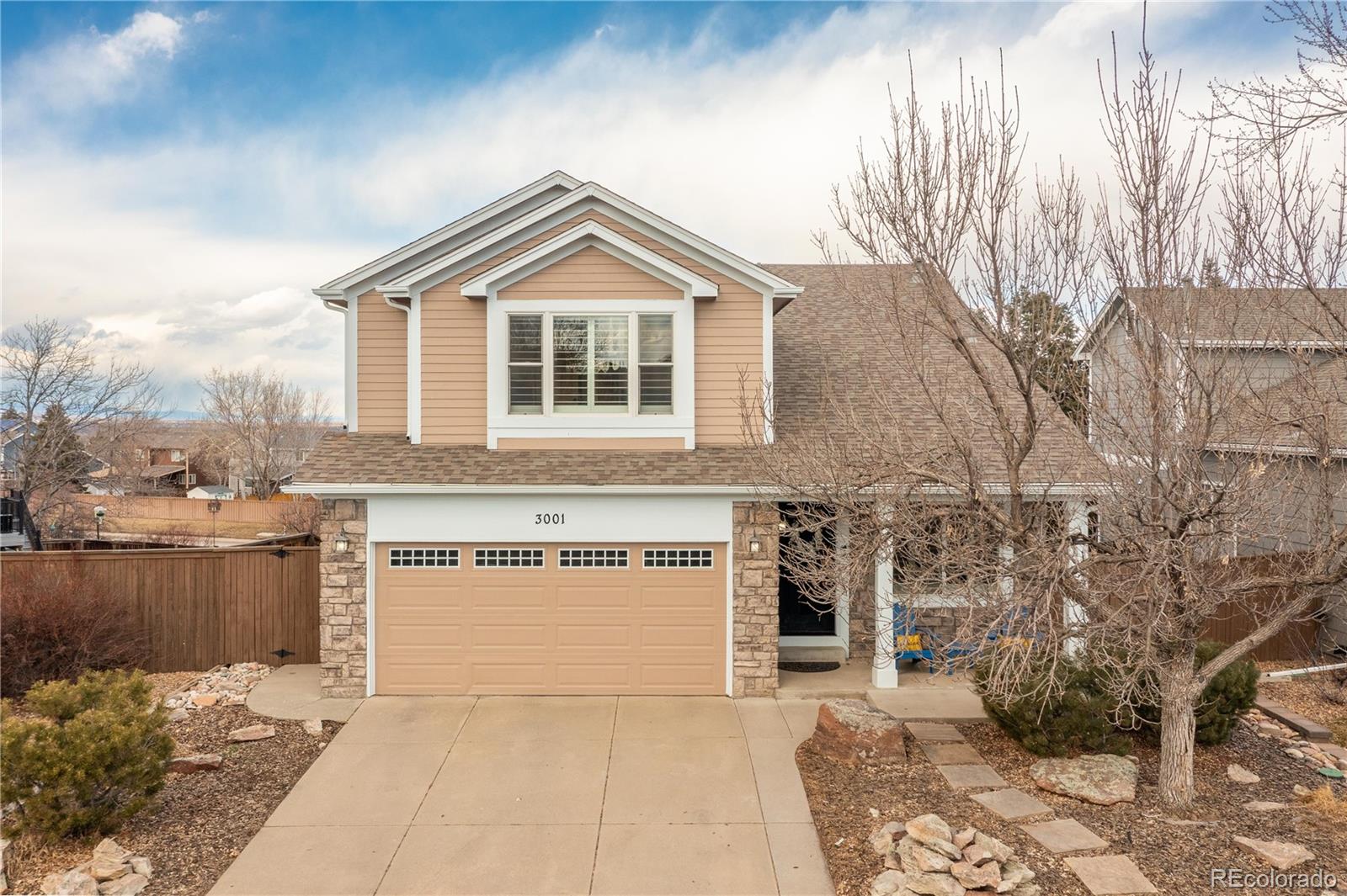 3001  White Oak Trail, highlands ranch MLS: 3167056 Beds: 4 Baths: 4 Price: $735,000