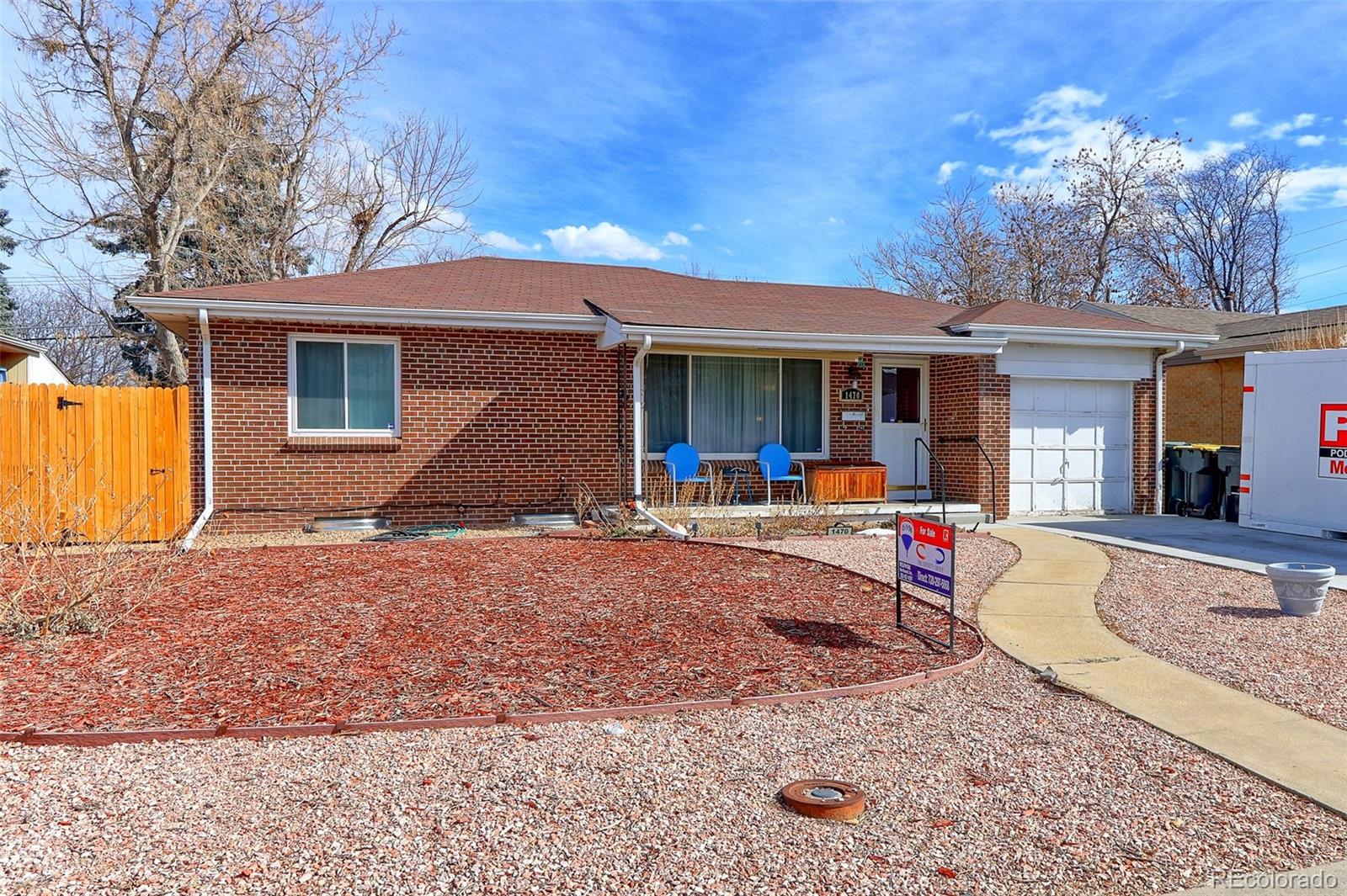 1470 S Eaton Street, lakewood MLS: 2664065 Beds: 4 Baths: 2 Price: $508,800