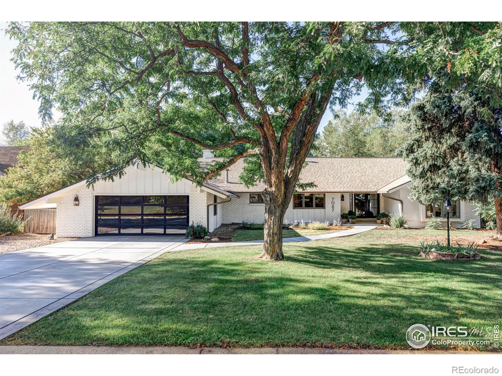 7087  Indian Peaks Trail, boulder MLS: 4567891027070 Beds: 4 Baths: 3 Price: $1,925,000