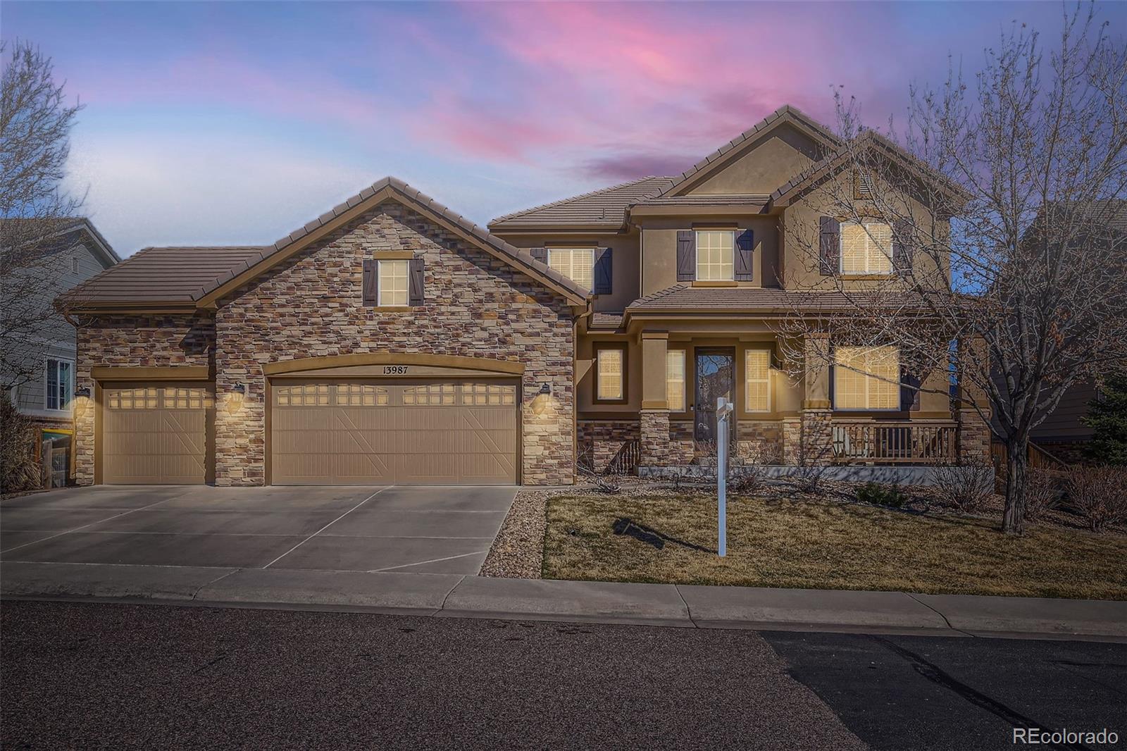 13987  Lexington Drive, parker MLS: 3066400 Beds: 6 Baths: 4 Price: $925,000