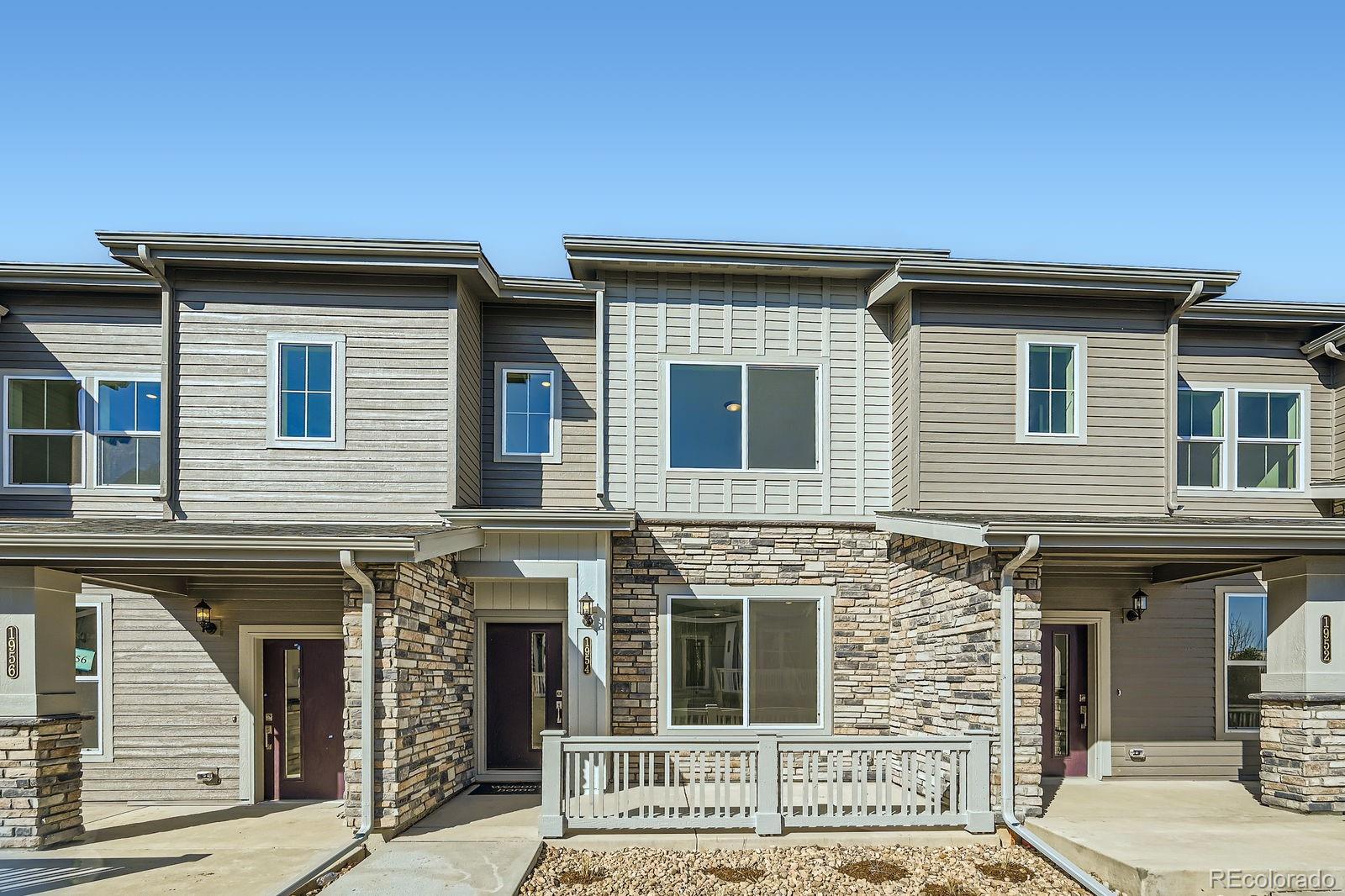 1954 S Haleyville Way , Aurora  MLS: 6580440 Beds: 2 Baths: 2 Price: $386,900