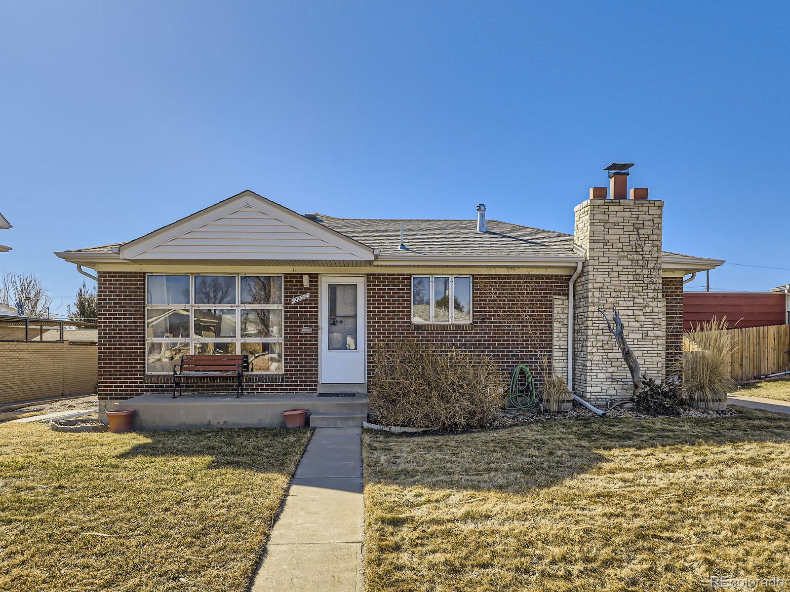 2220 W 73rd Place, denver MLS: 3774113 Beds: 3 Baths: 2 Price: $515,000