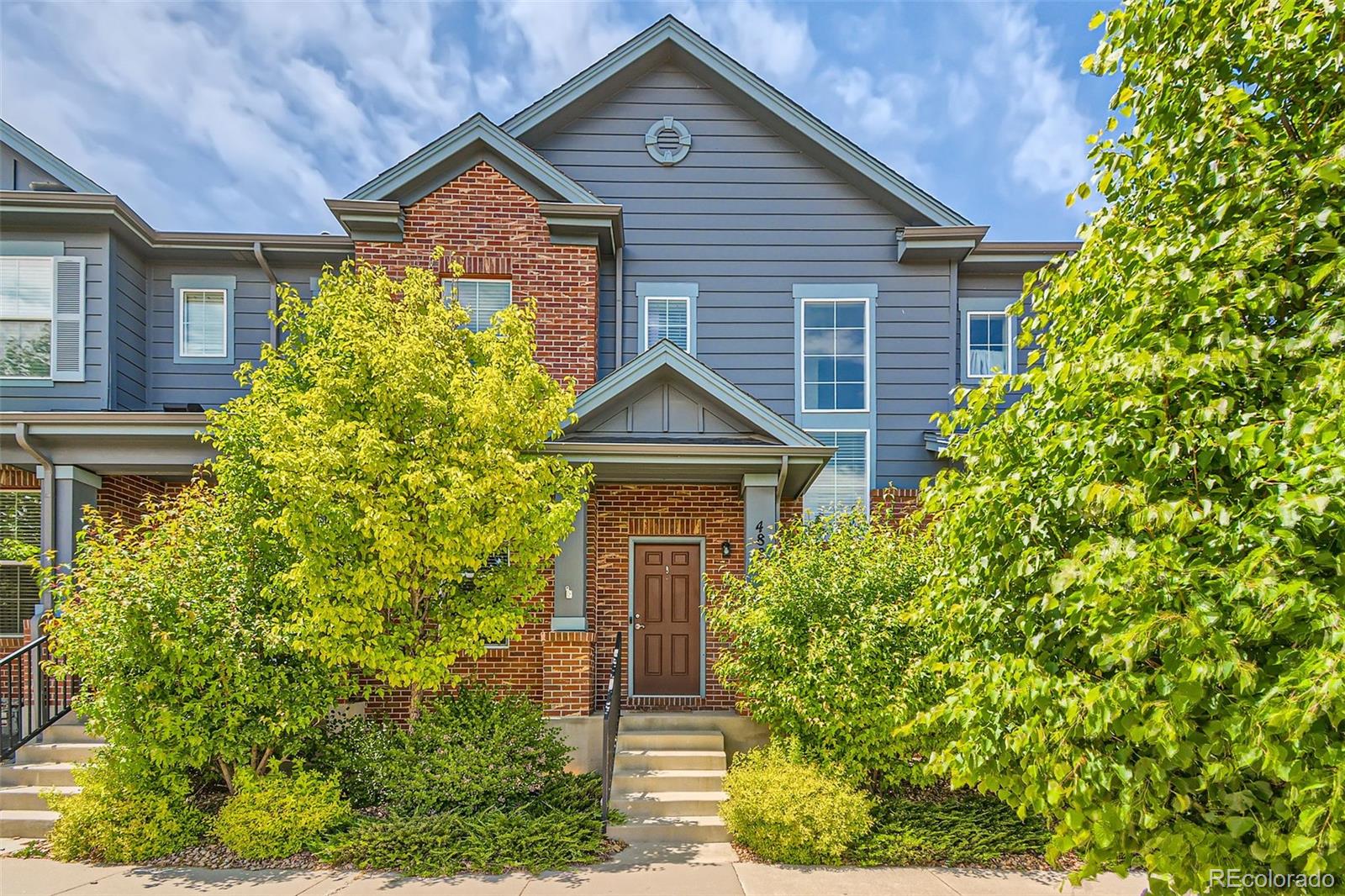 4885 S Algonquian Way, aurora MLS: 8724926 Beds: 2 Baths: 4 Price: $474,999