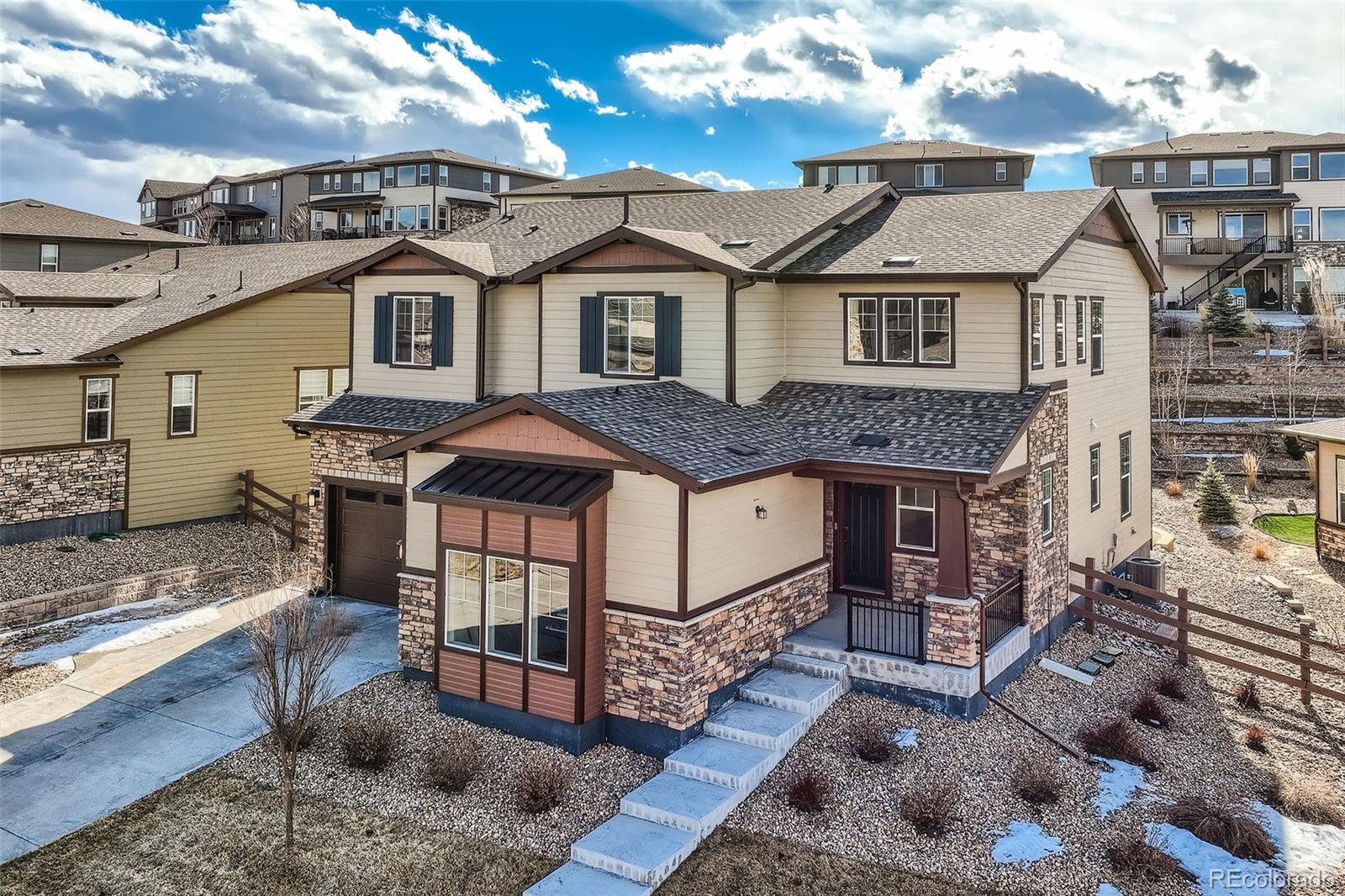 7897 S Jamestown Court, aurora MLS: 6871312 Beds: 4 Baths: 3 Price: $860,000