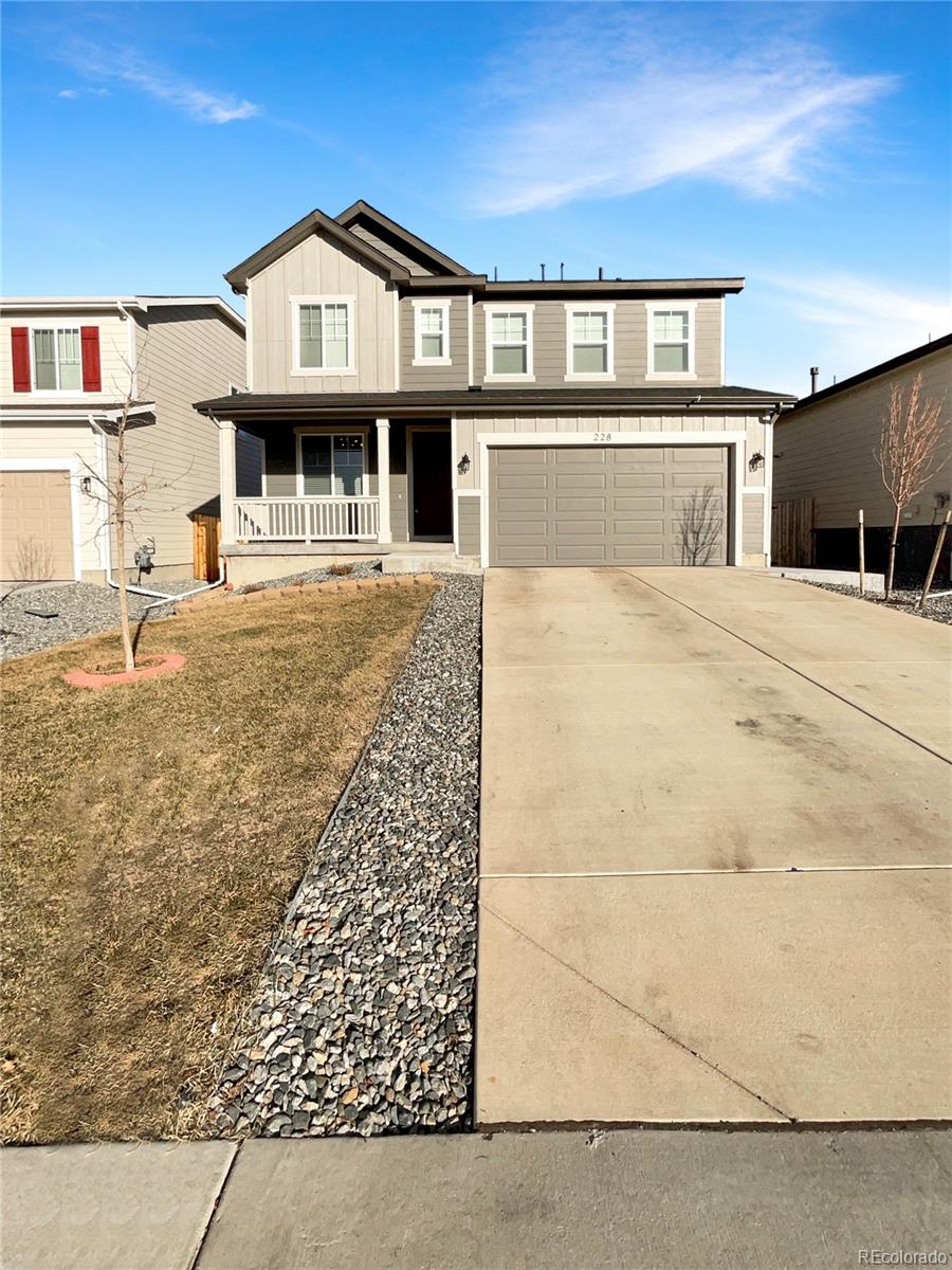 228 n edge cliff street, Castle Rock sold home. Closed on 2025-07-01 for $587,500.