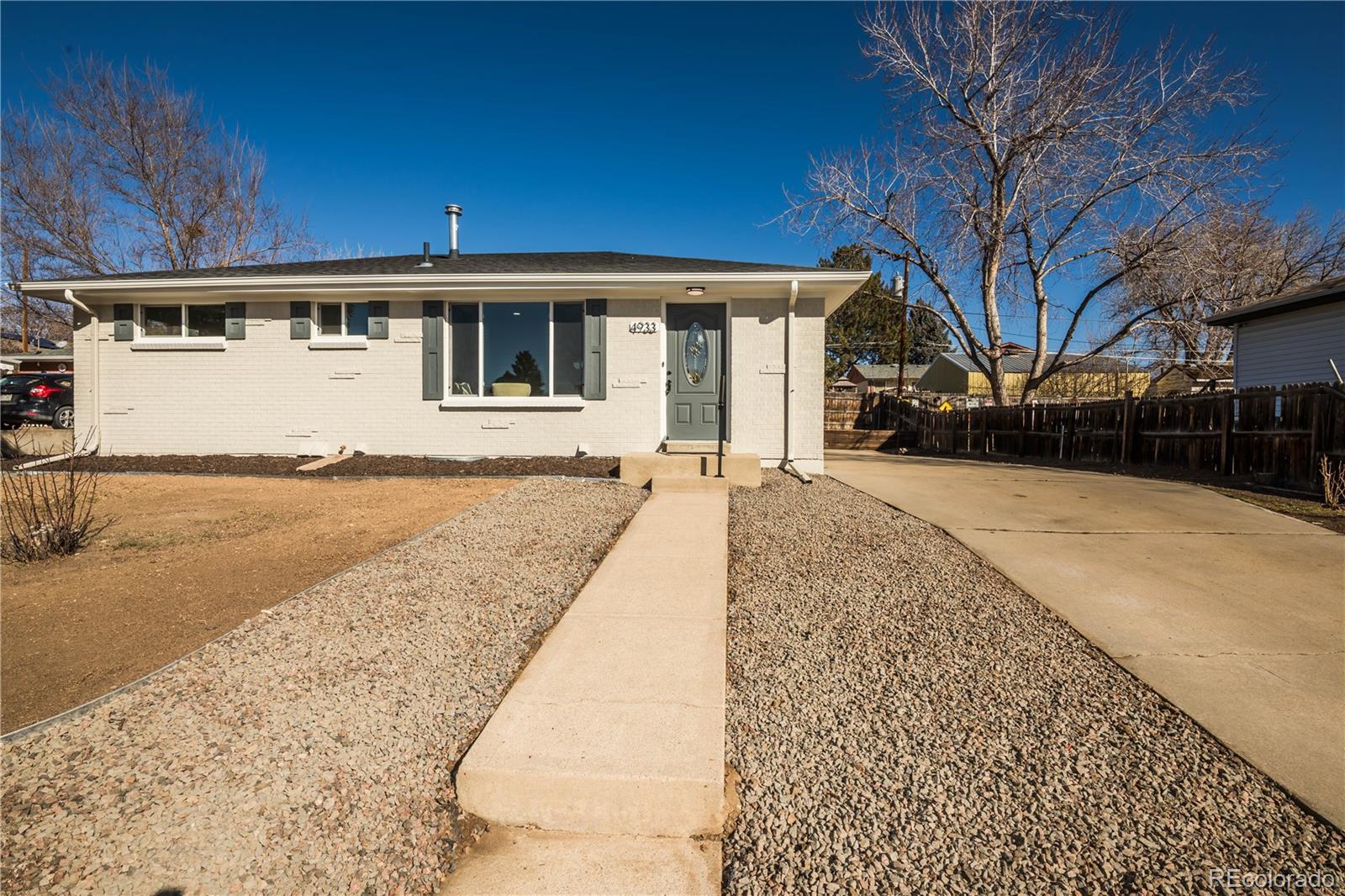 4933 W 61st Avenue, arvada MLS: 8893823 Beds: 4 Baths: 3 Price: $589,973