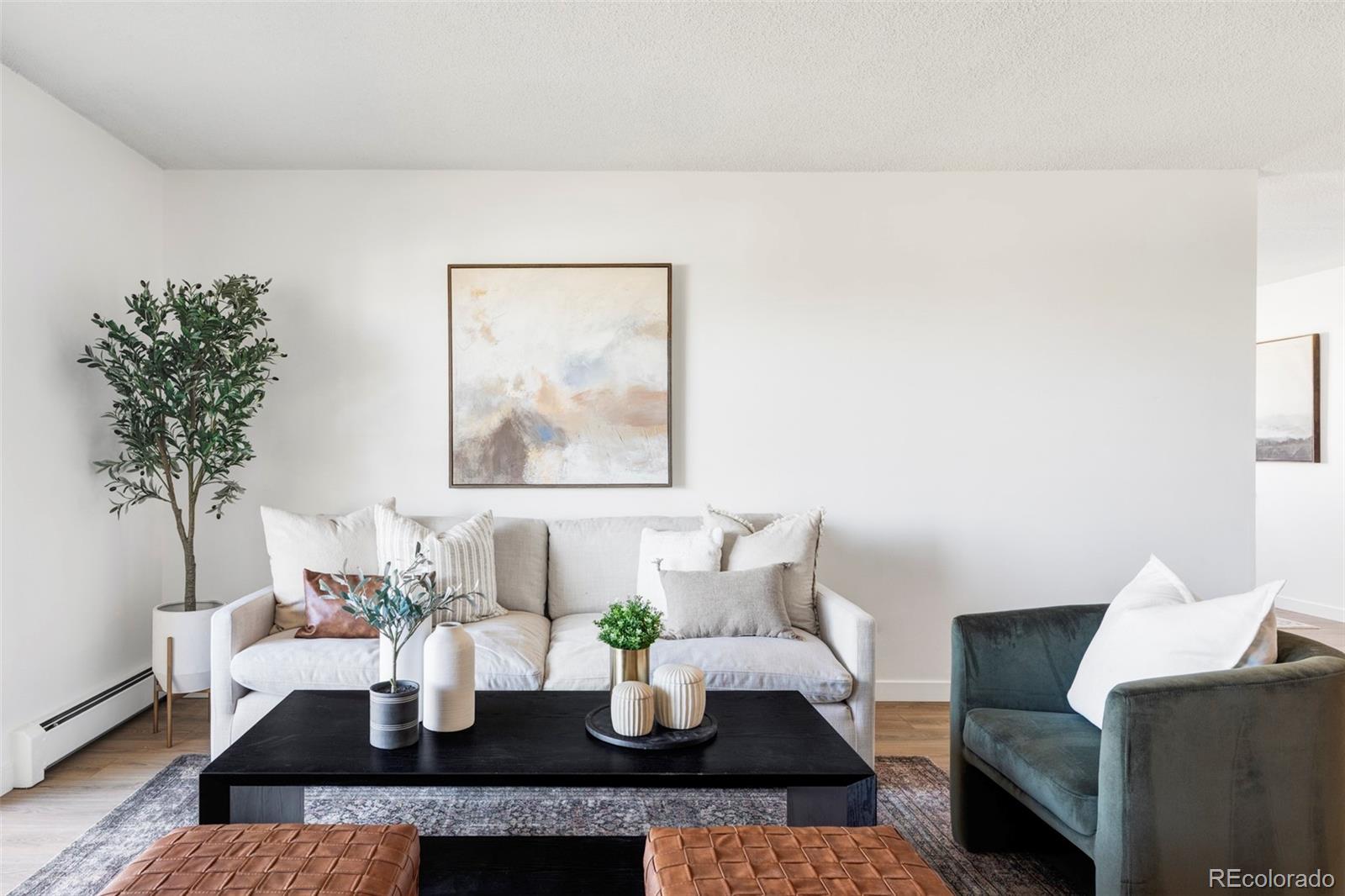 745 S Alton Way 11B, Denver  MLS: 7717030 Beds: 2 Baths: 1 Price: $192,400
