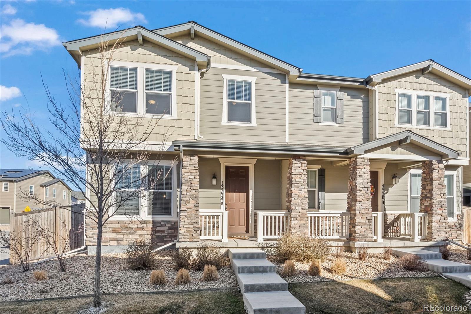 13734  Ash Circle , Brighton  MLS: 5204881 Beds: 3 Baths: 3 Price: $485,000