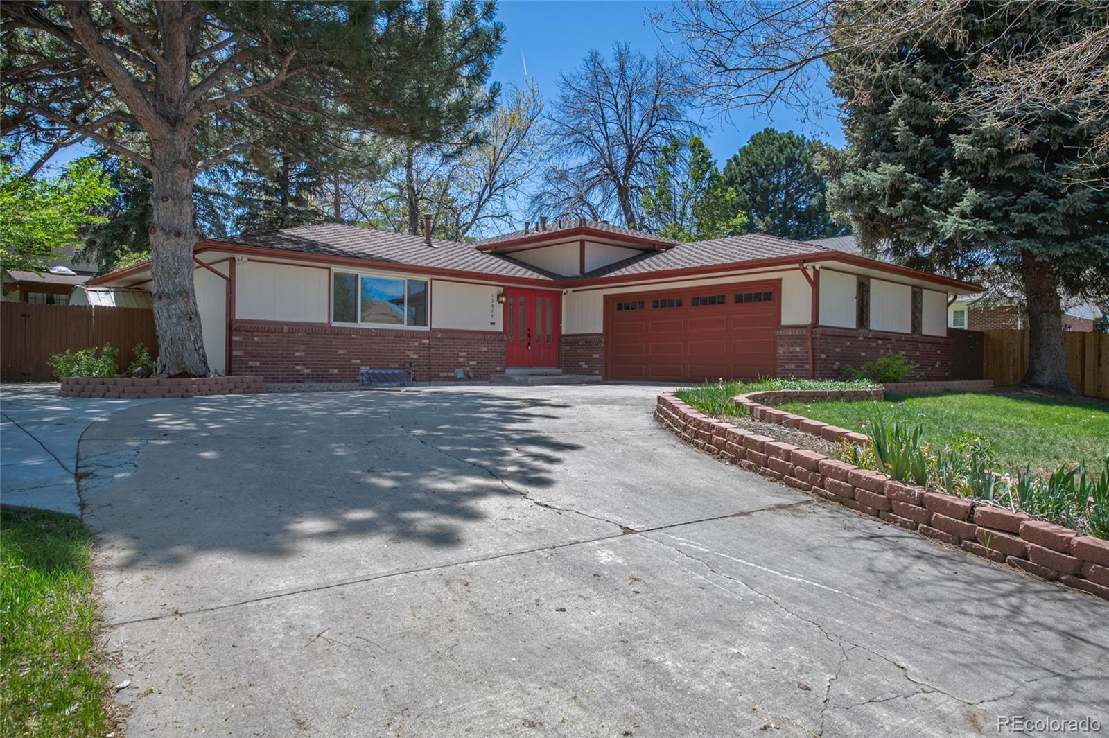12378 e cedar circle, Aurora sold home. Closed on 2025-06-10 for $568,800.
