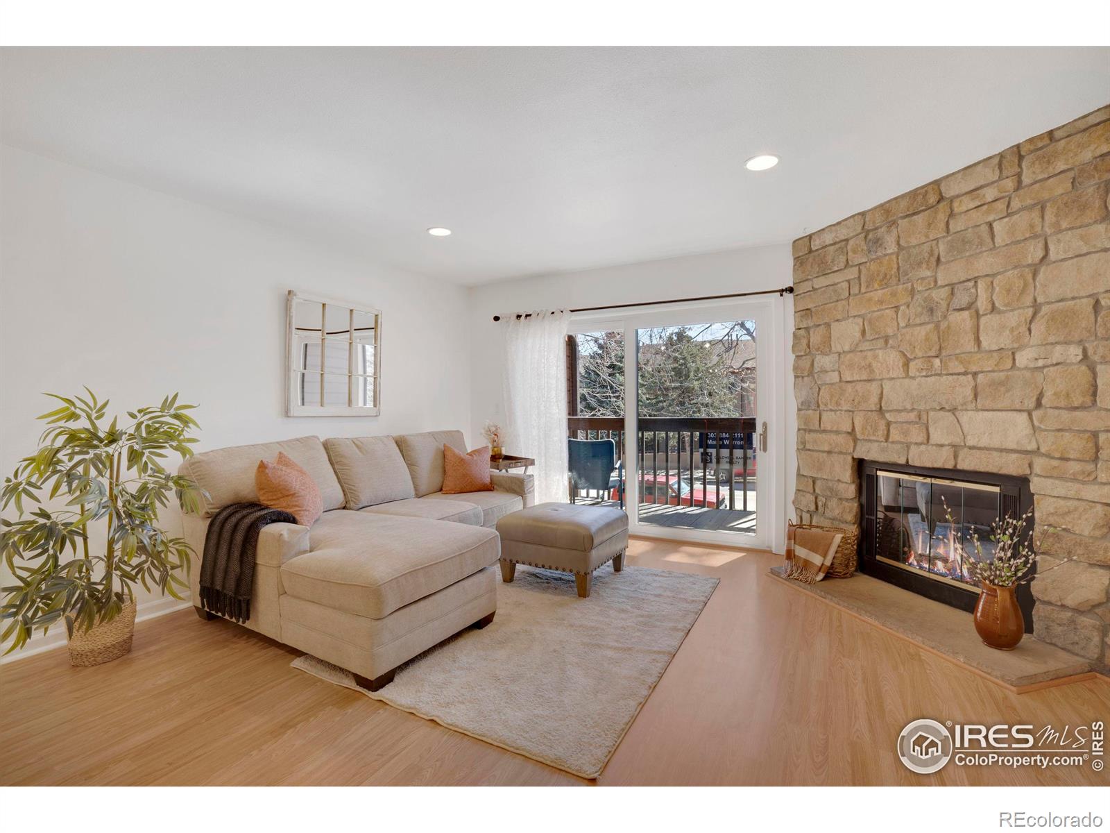 449  Wright Street 6, Lakewood  MLS: 4567891027556 Beds: 3 Baths: 3 Price: $449,500