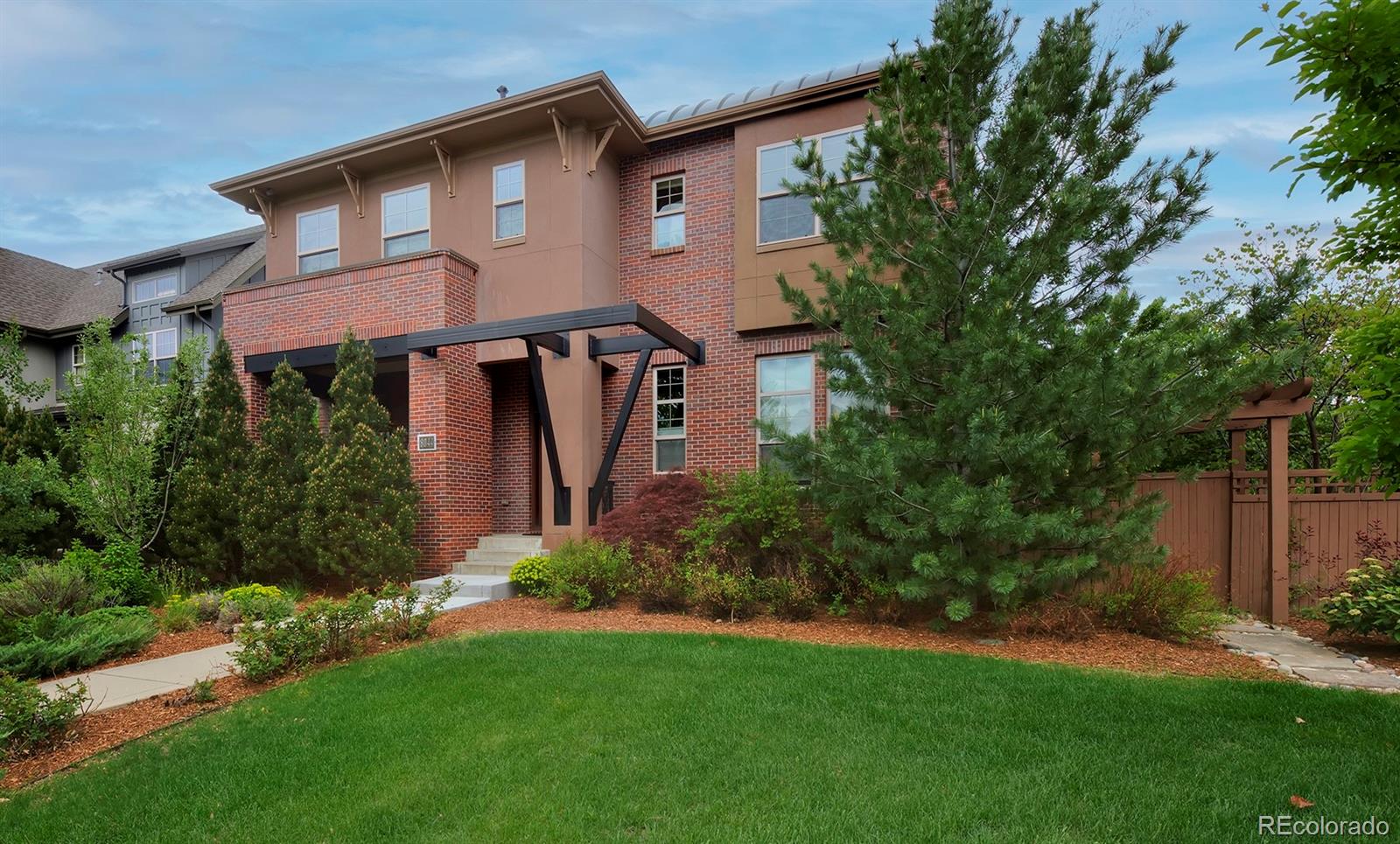 8044 E 24th Avenue, denver MLS: 7862784 Beds: 4 Baths: 5 Price: $1,725,000