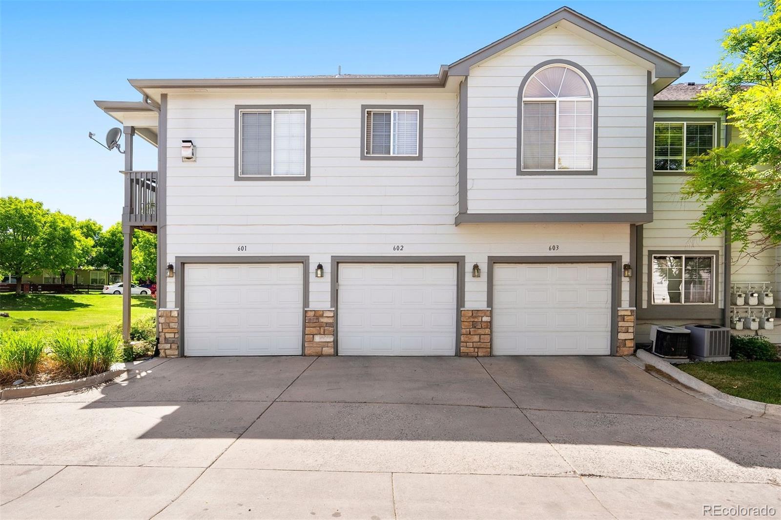 3242 E 103rd Drive 602, Thornton  MLS: 8356405 Beds: 2 Baths: 2 Price: $325,000