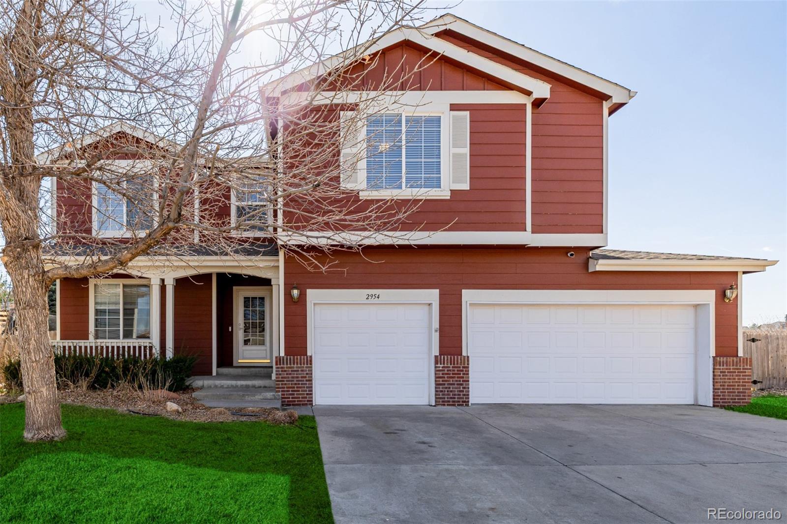 2954 E 108th Drive, northglenn MLS: 3593123 Beds: 5 Baths: 4 Price: $639,900