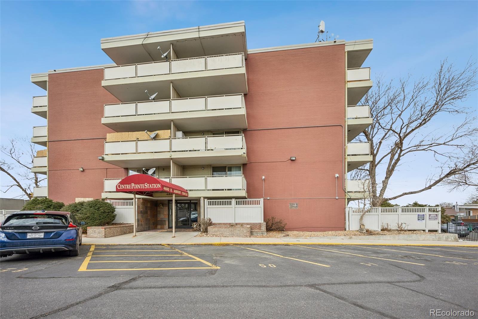 Point Denver Condo / Townhome | MLS #: 83211054600 E Asbury Circle 210, Denver Beds: 1 Baths: 1 Price: $215,000