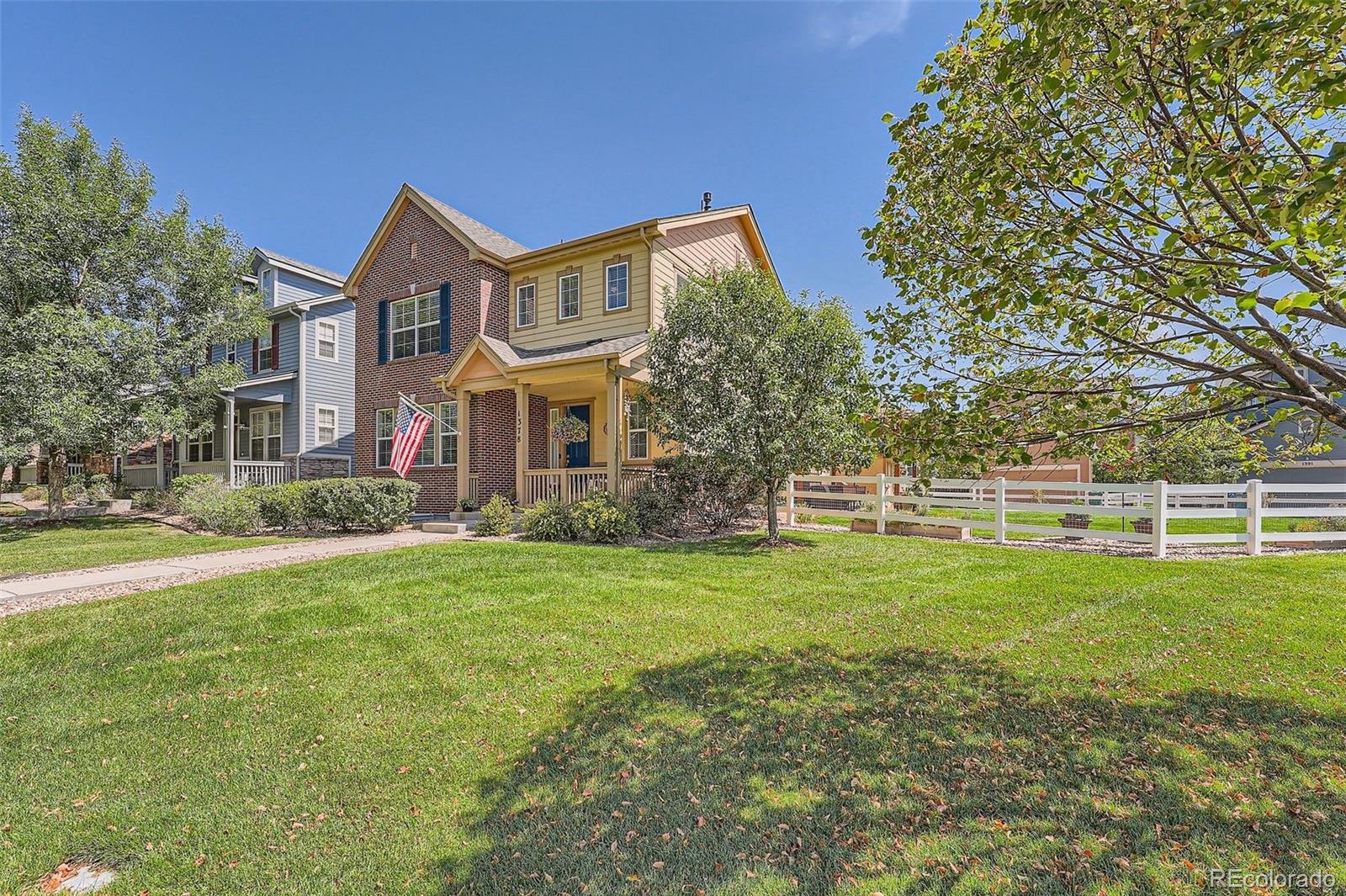 1378 S Duquesne Court, aurora MLS: 2153014 Beds: 4 Baths: 3 Price: $624,900