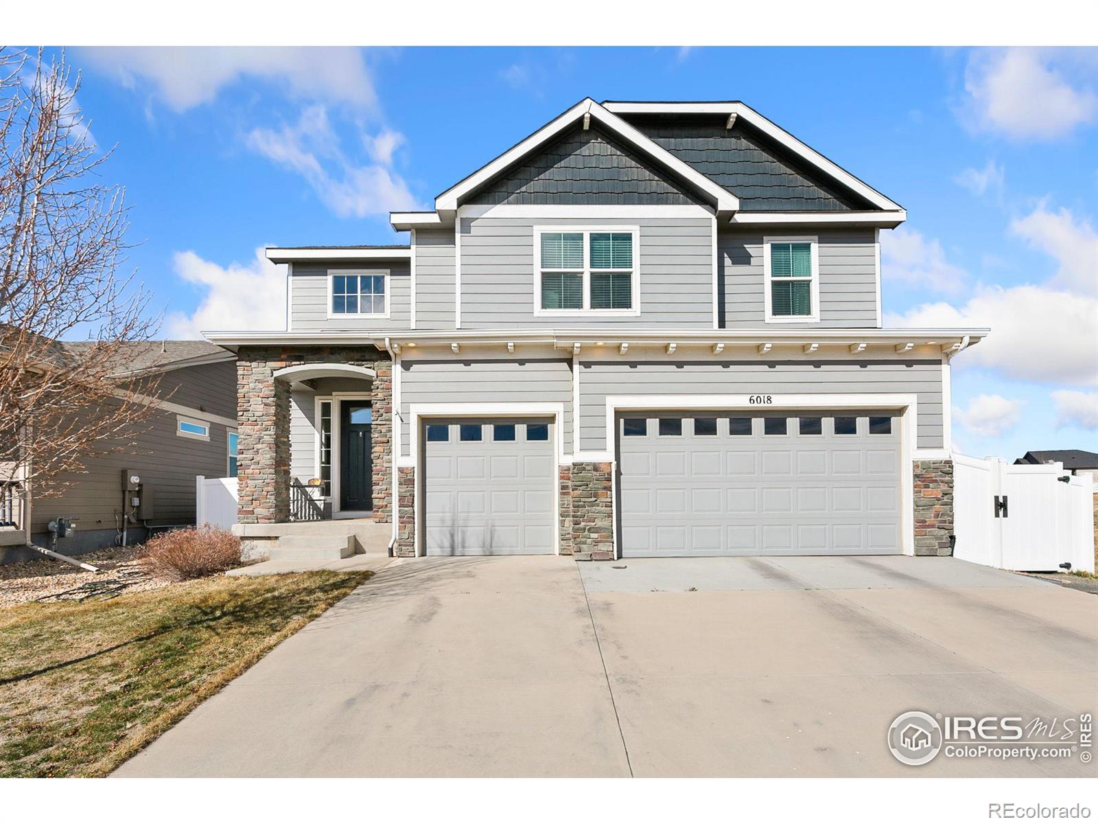 6018  Clarence Drive, windsor MLS: 4567891027864 Beds: 5 Baths: 4 Price: $619,900