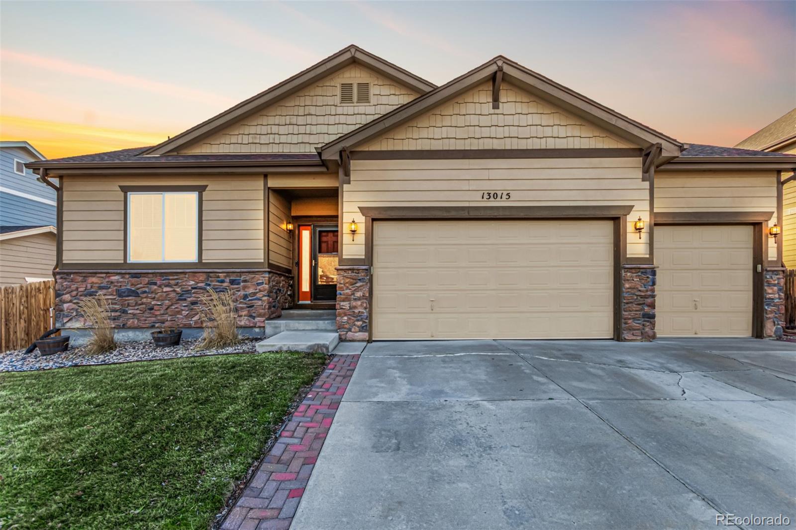 13015  Tamarac Place, thornton MLS: 5085798 Beds: 5 Baths: 3 Price: $615,000