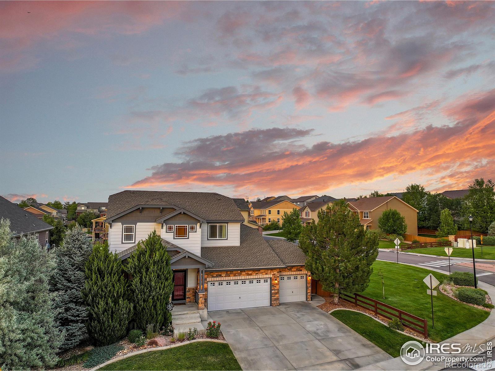12214  Roslyn Street, thornton MLS: 4567891027930 Beds: 3 Baths: 4 Price: $714,000