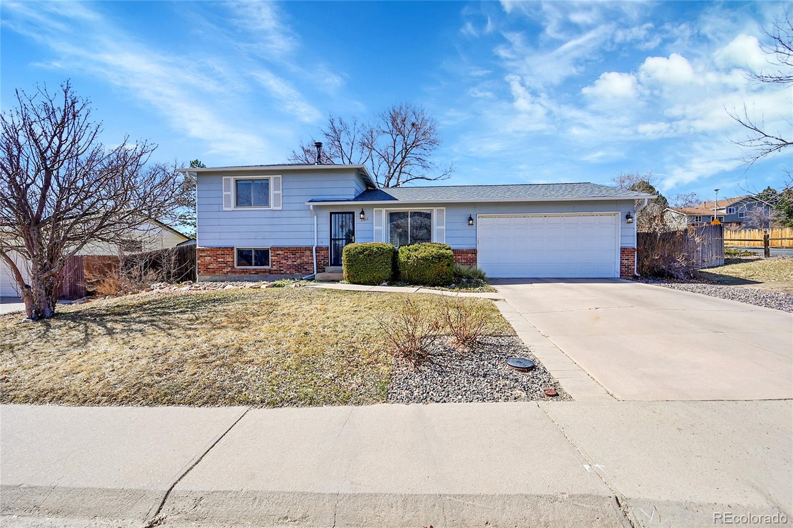 11483  Steele Street, thornton MLS: 3863361 Beds: 5 Baths: 2 Price: $550,000