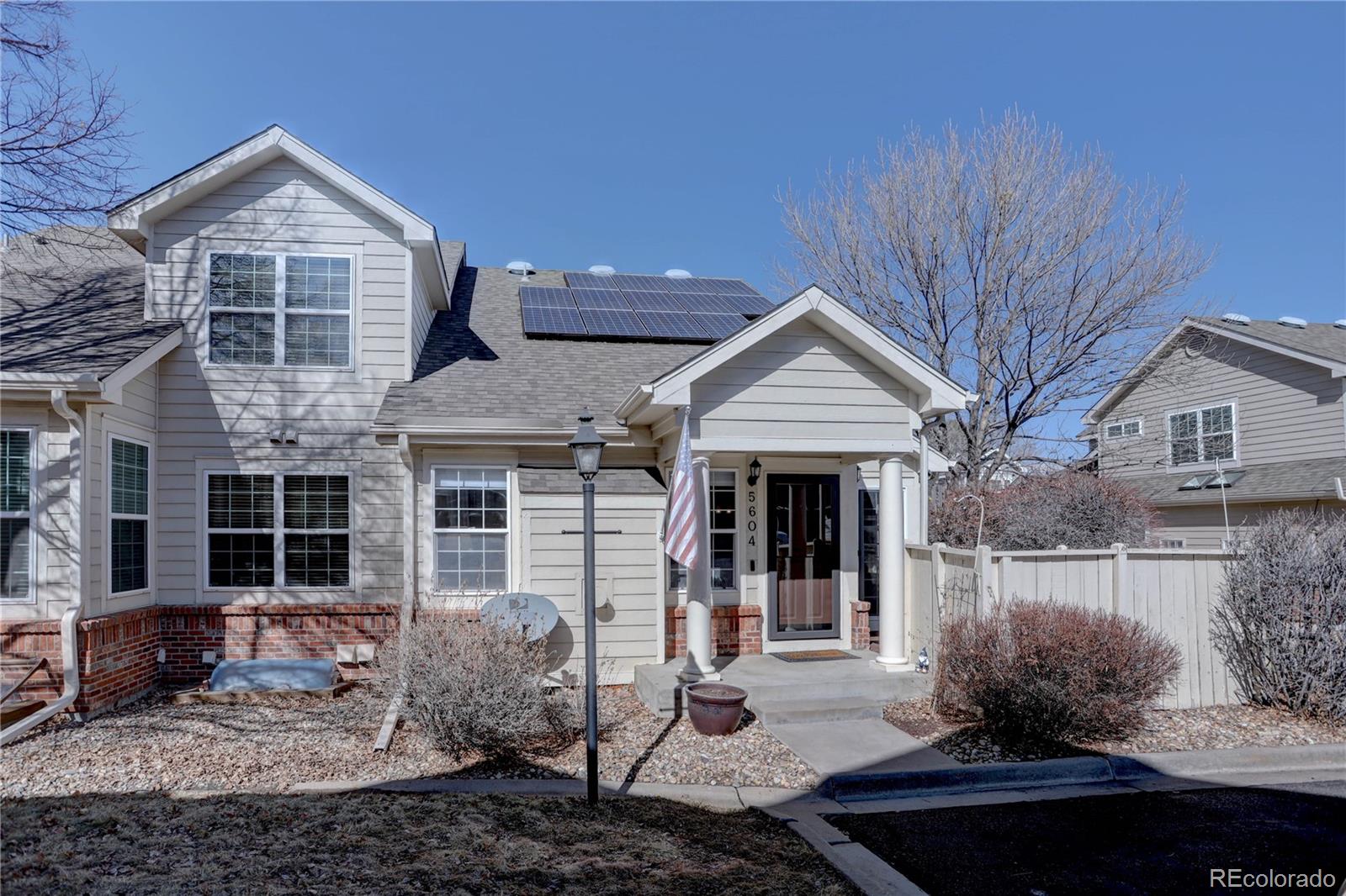 5604 E Nichols Place, centennial MLS: 1945544 Beds: 2 Baths: 3 Price: $585,000
