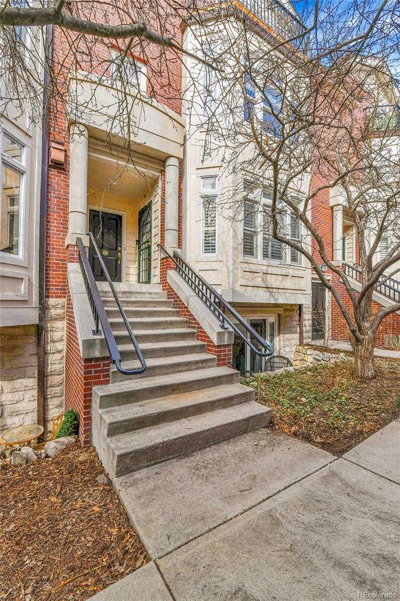 45  Jackson Street C, Denver  MLS: 8192056 Beds: 2 Baths: 3 Price: $720,000