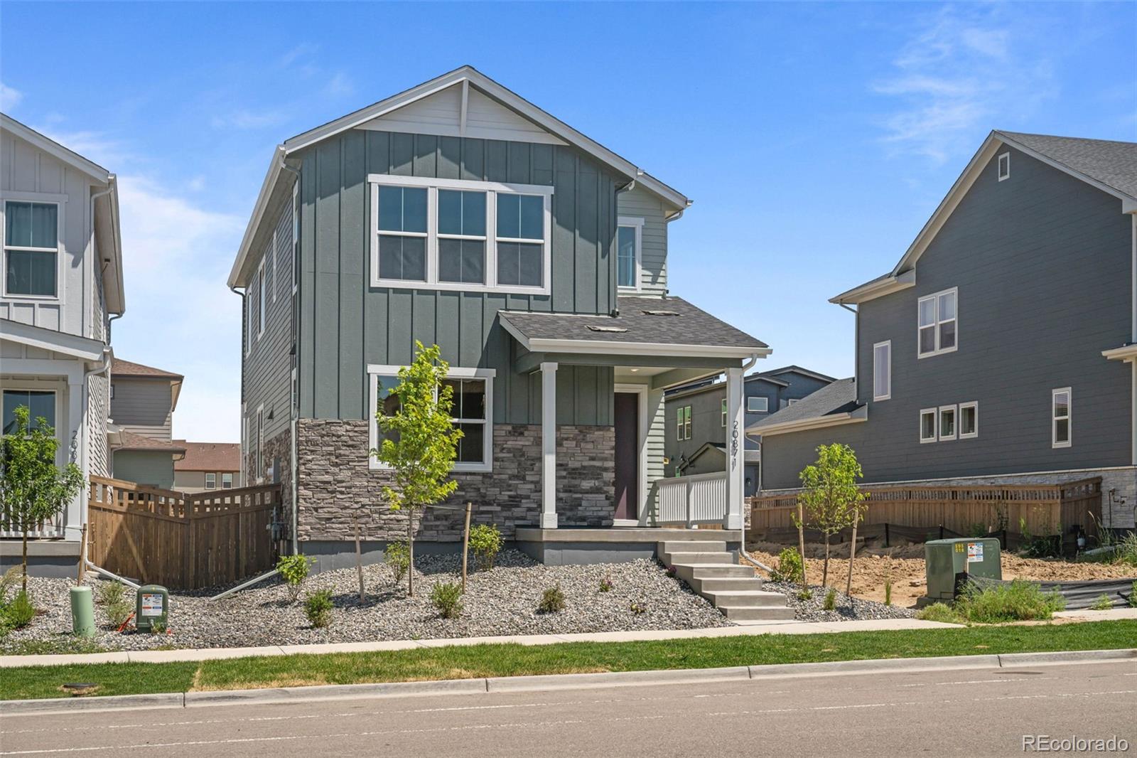 20871 E 60th Avenue, aurora MLS: 4289306 Beds: 3 Baths: 3 Price: $561,130