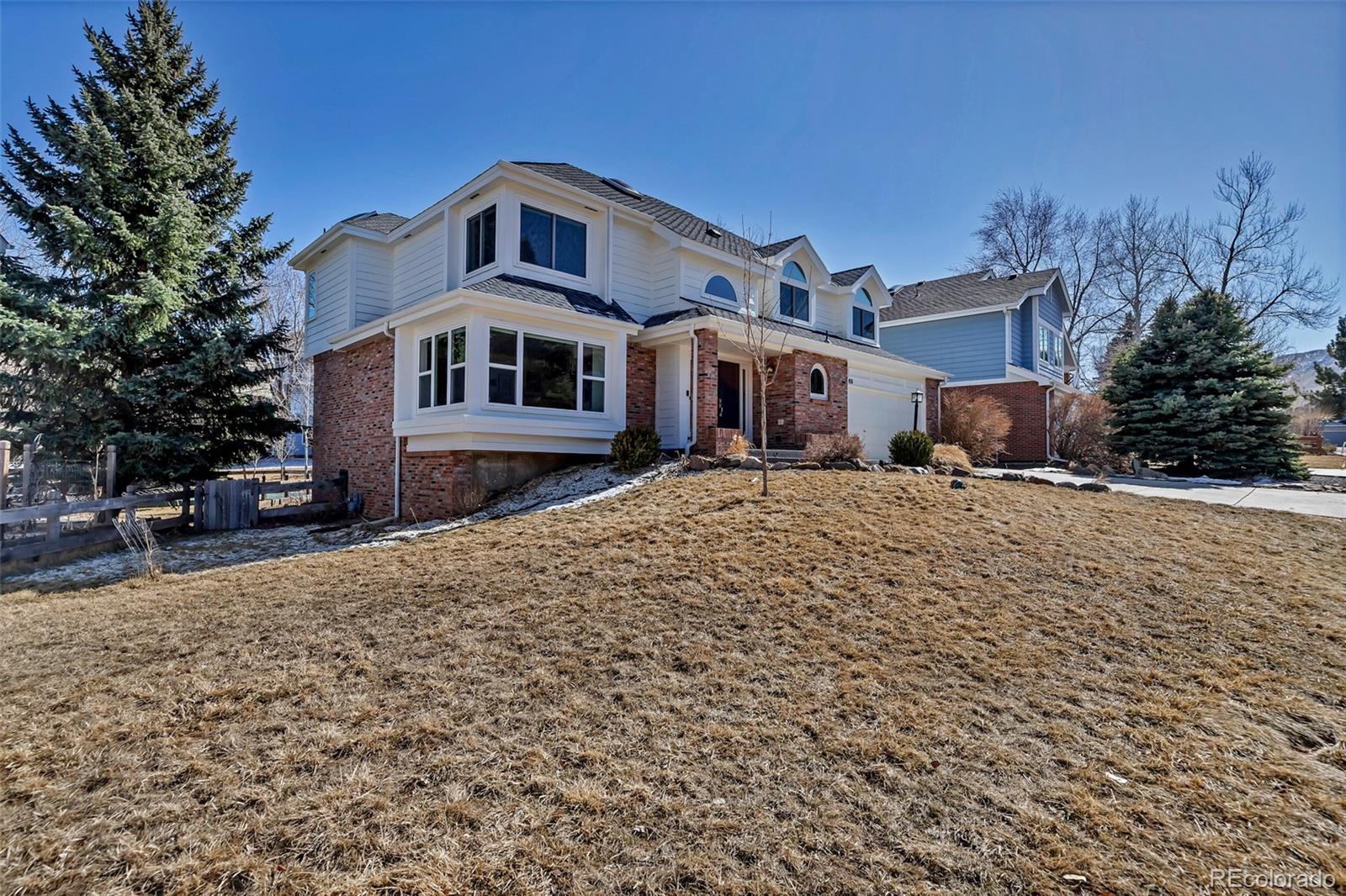 69  Dawn Heath Circle, littleton MLS: 4021668 Beds: 5 Baths: 3 Price: $985,000