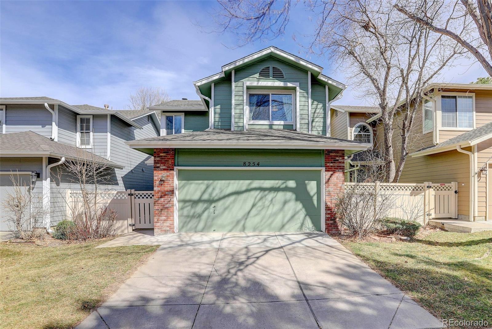 8254 S Gaylord Circle, centennial MLS: 6431276 Beds: 3 Baths: 3 Price: $579,900