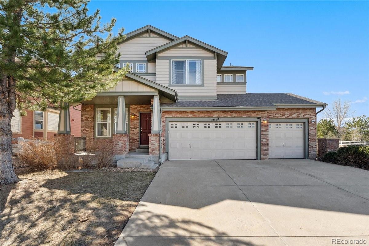24676 E Florida Avenue, aurora MLS: 8809274 Beds: 4 Baths: 3 Price: $600,000
