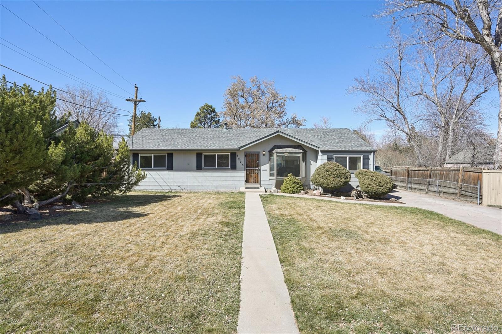 3423 S Hudson Way, denver MLS: 2877923 Beds: 3 Baths: 1 Price: $499,900