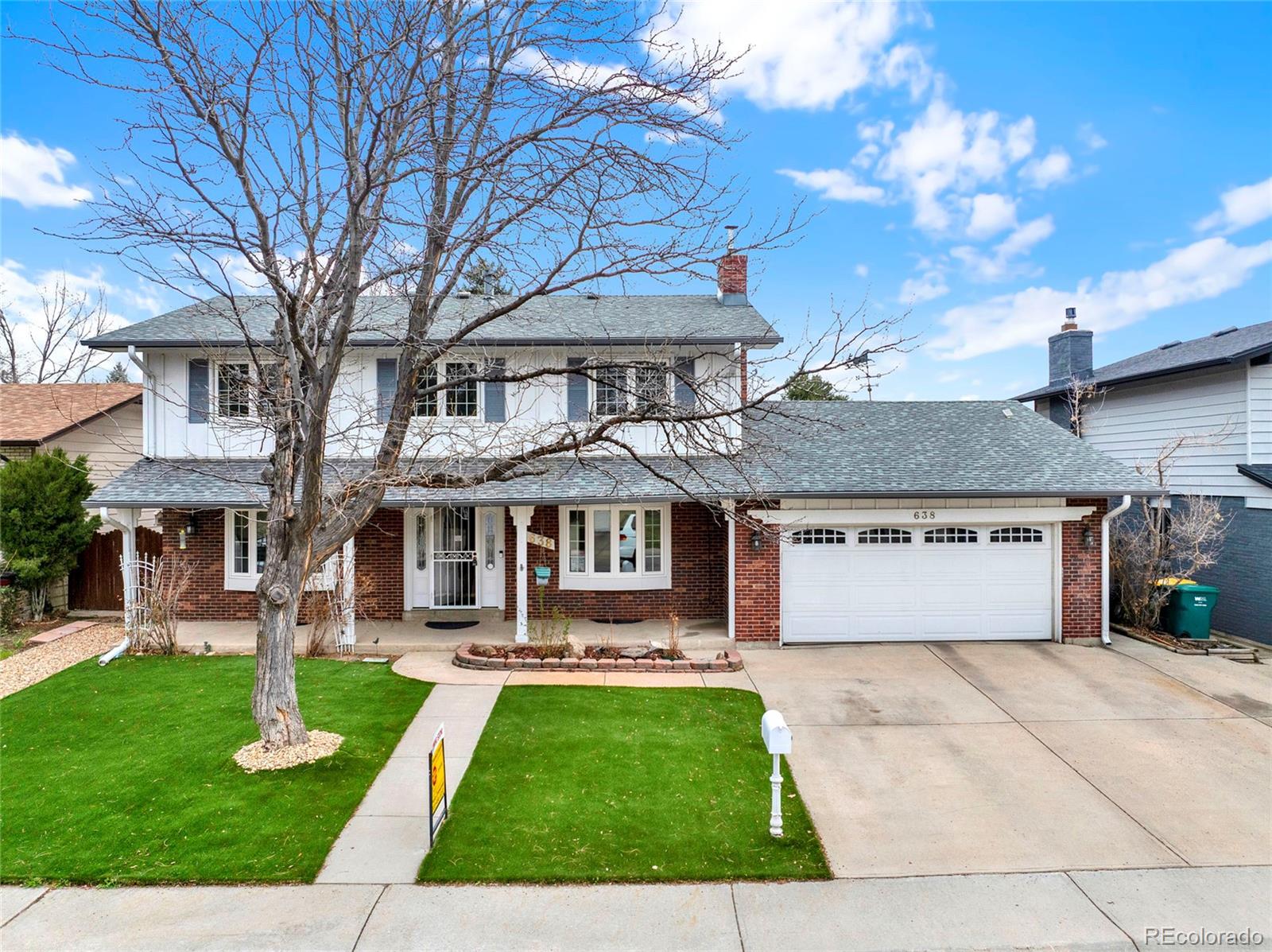 638 s dudley street, lakewood sold home. Closed on 2025-05-14 for $720,000.