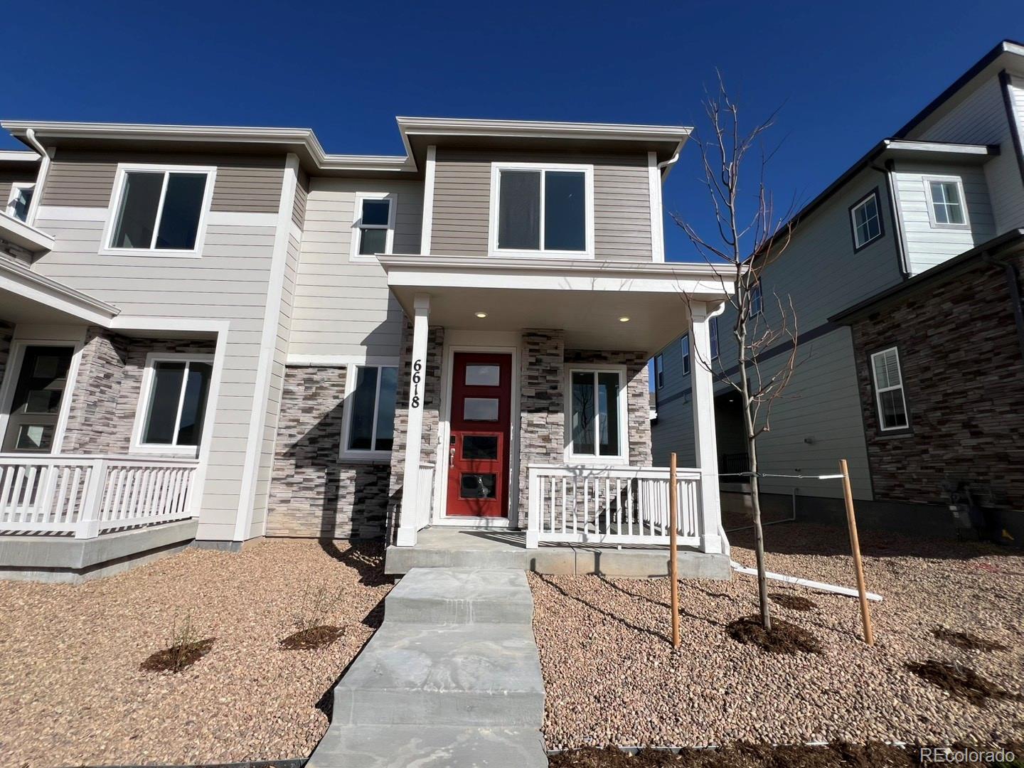 6618 N Nepal Court, aurora MLS: 8970230 Beds: 3 Baths: 3 Price: $424,950