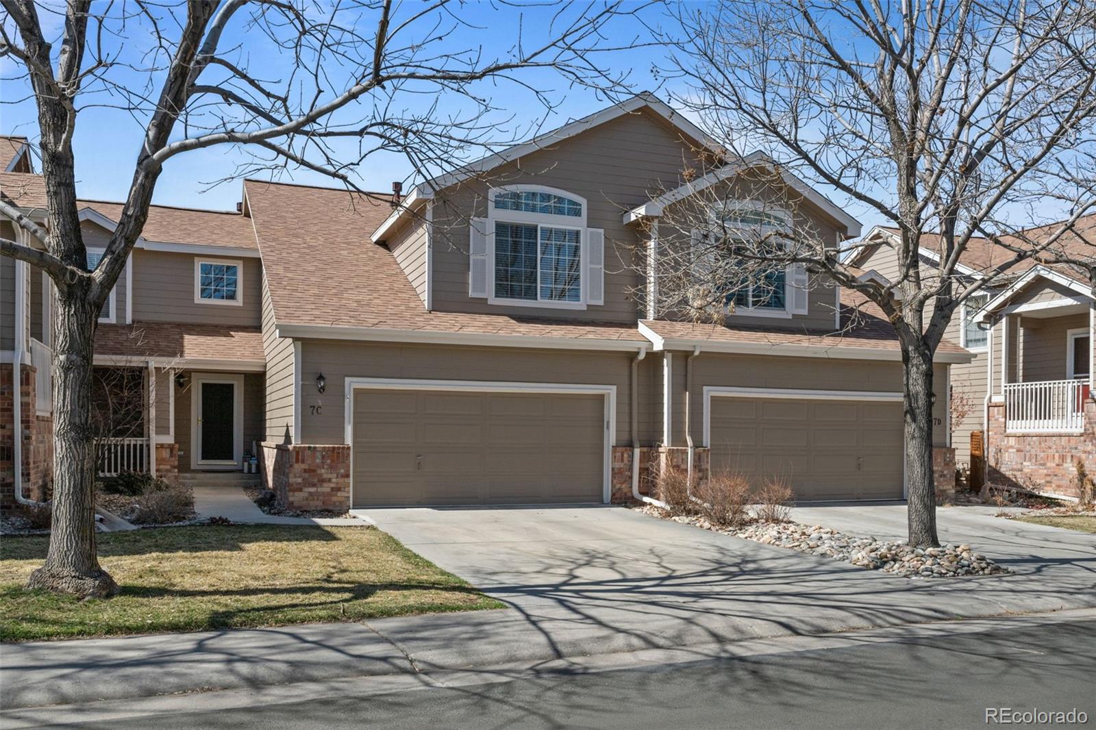 7700 W Grant Ranch Boulevard, littleton MLS: 8540579 Beds: 2 Baths: 3 Price: $475,500