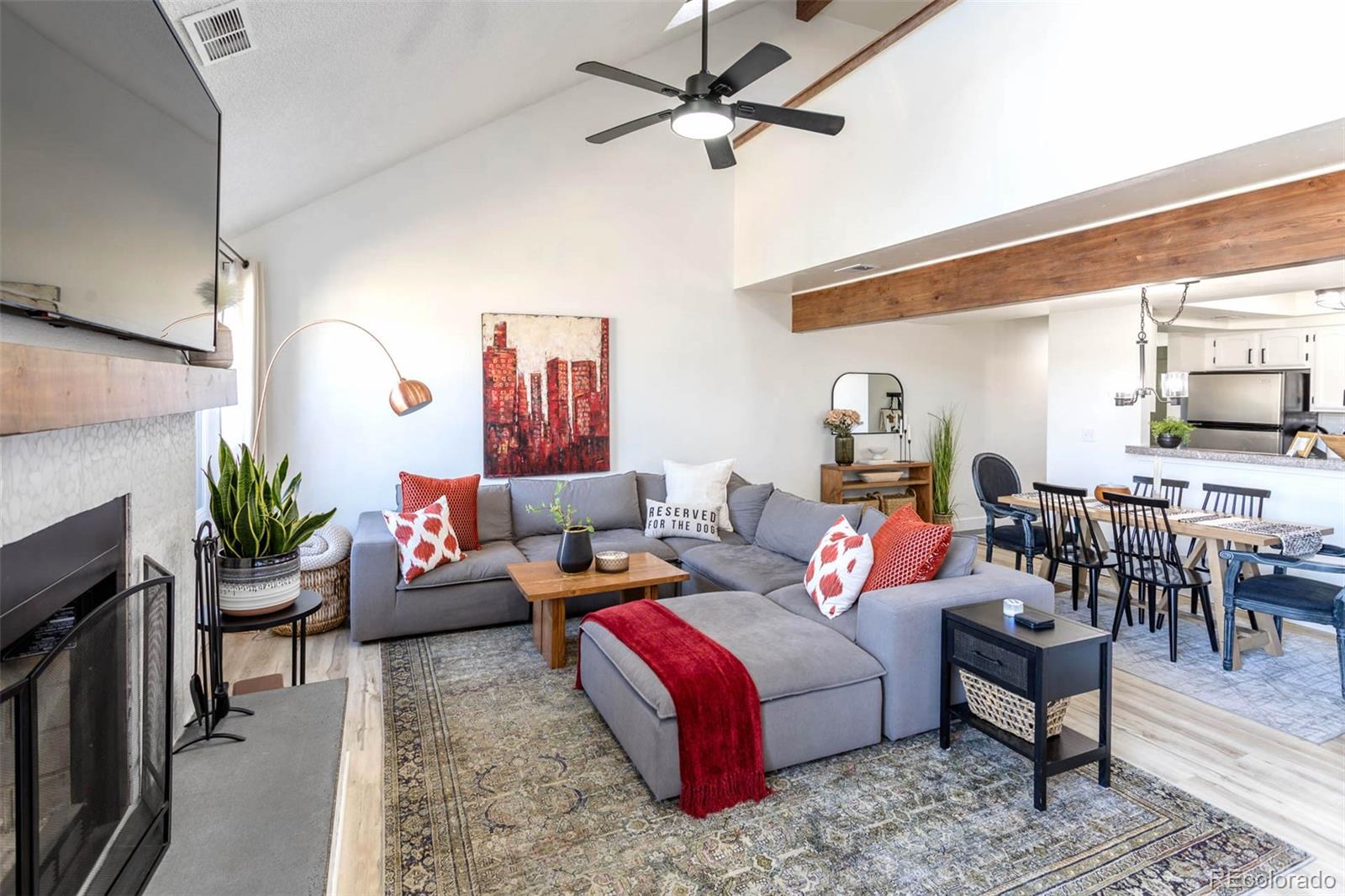 10335 E Peakview Avenue B, Englewood  MLS: 6226722 Beds: 2 Baths: 2 Price: $400,000