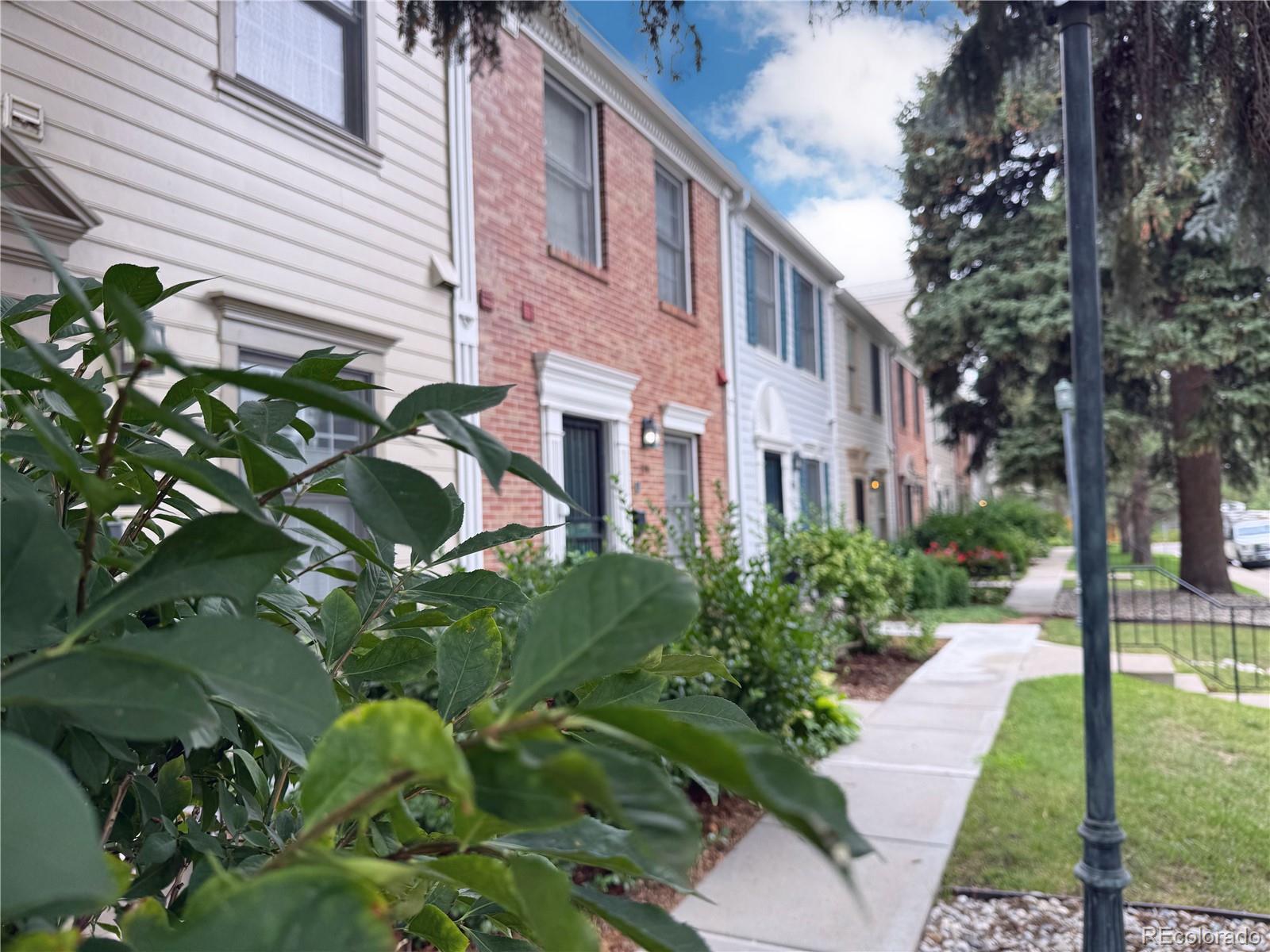Porter Denver Home | MLS #: 51600095708 E 10th Avenue, Denver Beds: 4 Baths: 5 Price: $850,000