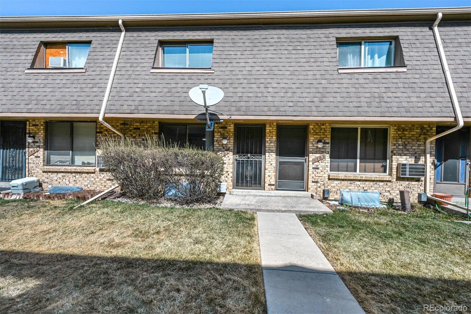 1791  Quail Street, lakewood MLS: 7717683 Beds: 2 Baths: 2 Price: $315,000