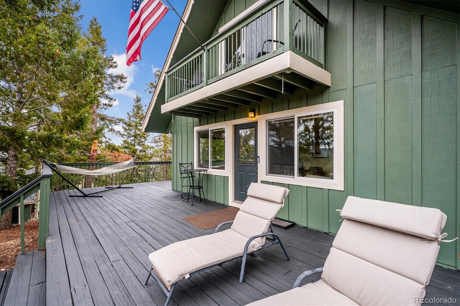 9951  City View Drive, morrison MLS: 7138524 Beds: 3 Baths: 2 Price: $650,000