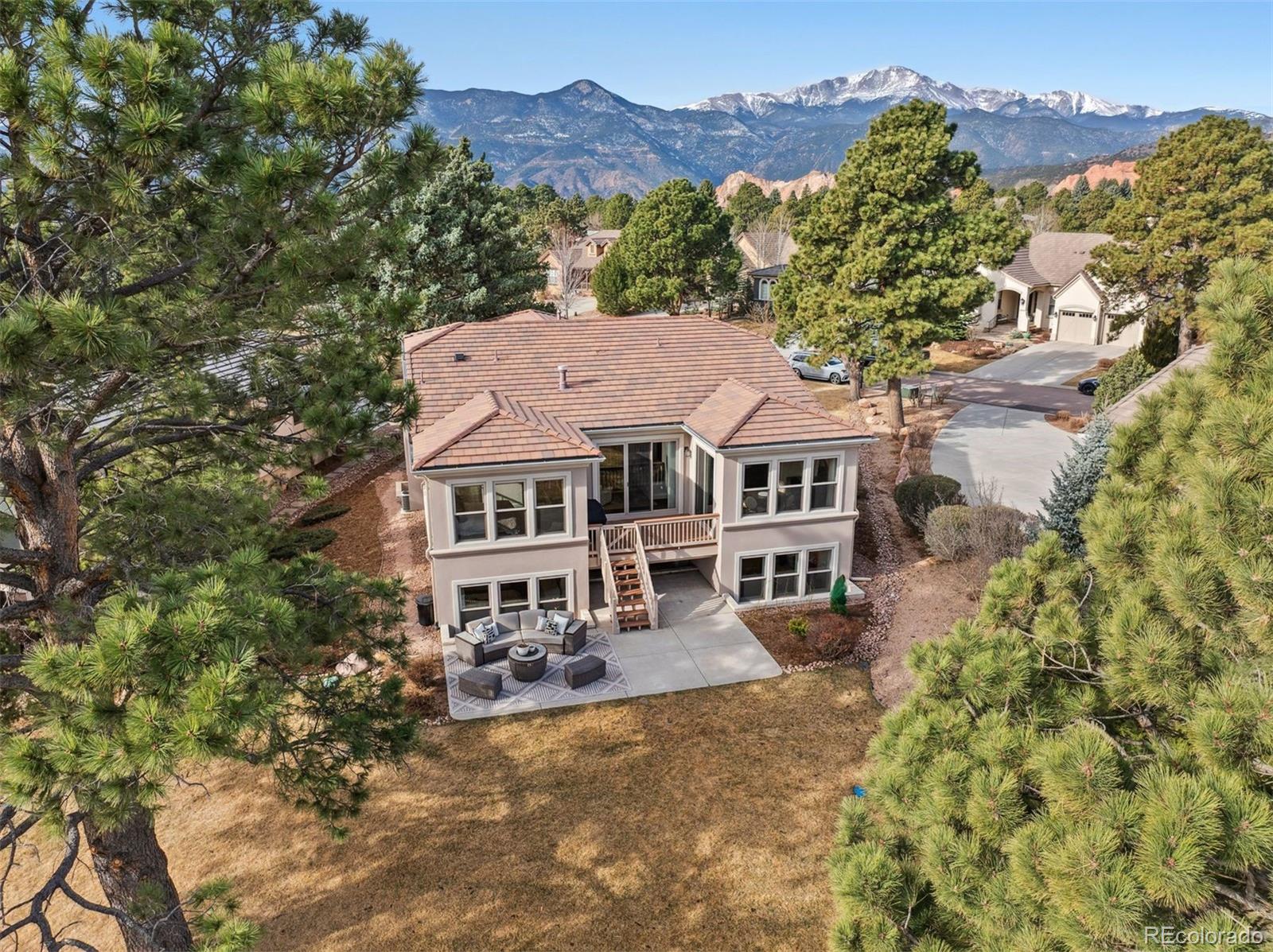 Kissing Camels Colorado Springs Home | MLS #: 26669073439  Signature Golf Point, Colorado Springs Beds: 3 Baths: 3 Price: $1,099,000