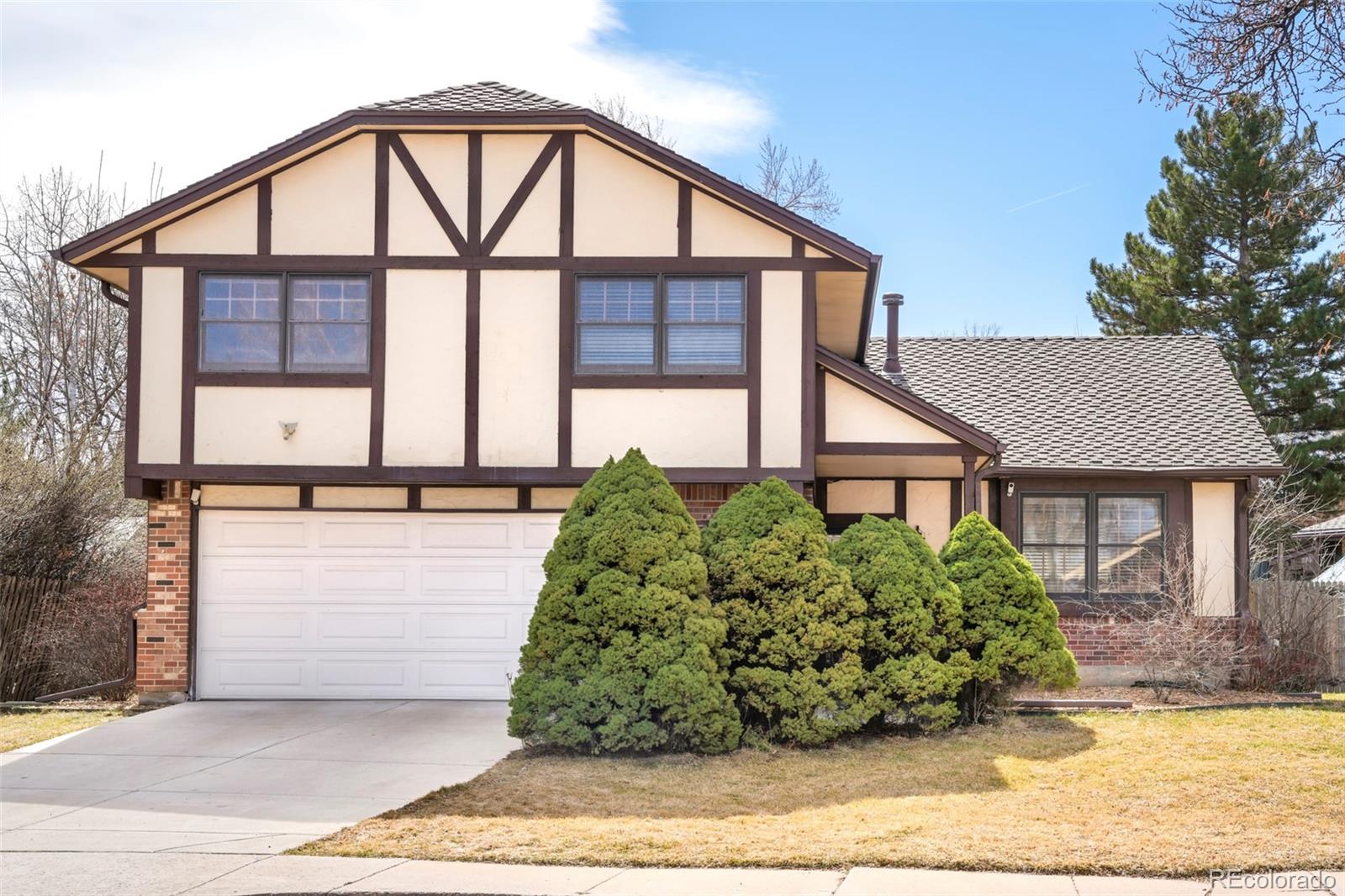 6156 W Jefferson Avenue, denver MLS: 2376503 Beds: 3 Baths: 3 Price: $560,000