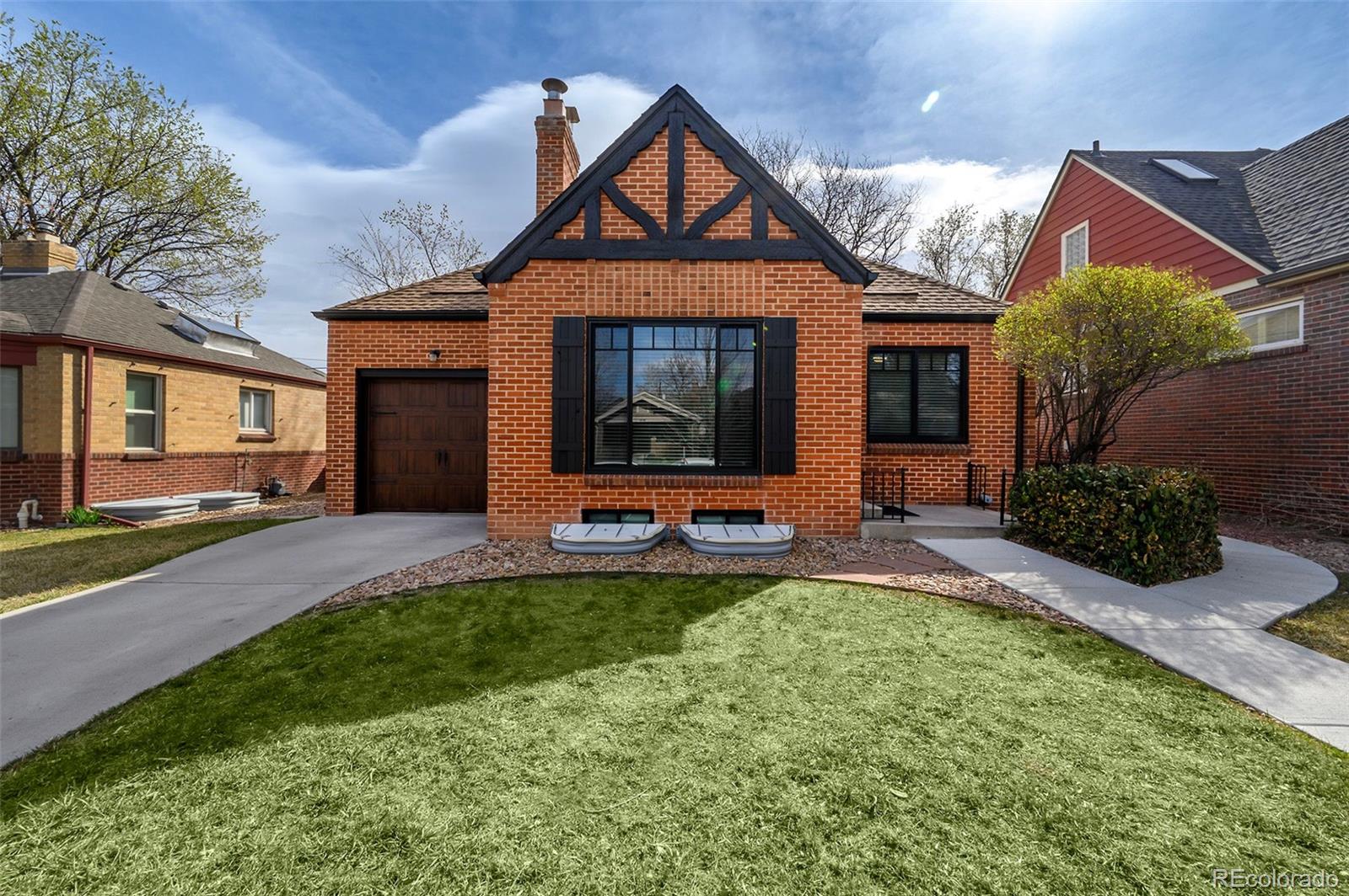 2550 N Glencoe Street, denver MLS: 5242872 Beds: 3 Baths: 2 Price: $825,000