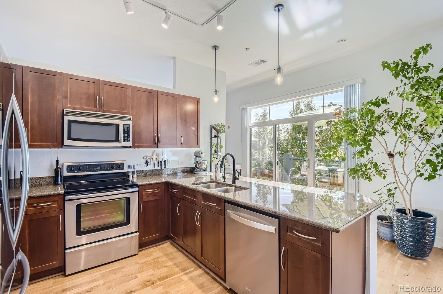 5401 s park terrace avenue, Greenwood Village sold home. Closed on 2025-05-23 for $450,000.